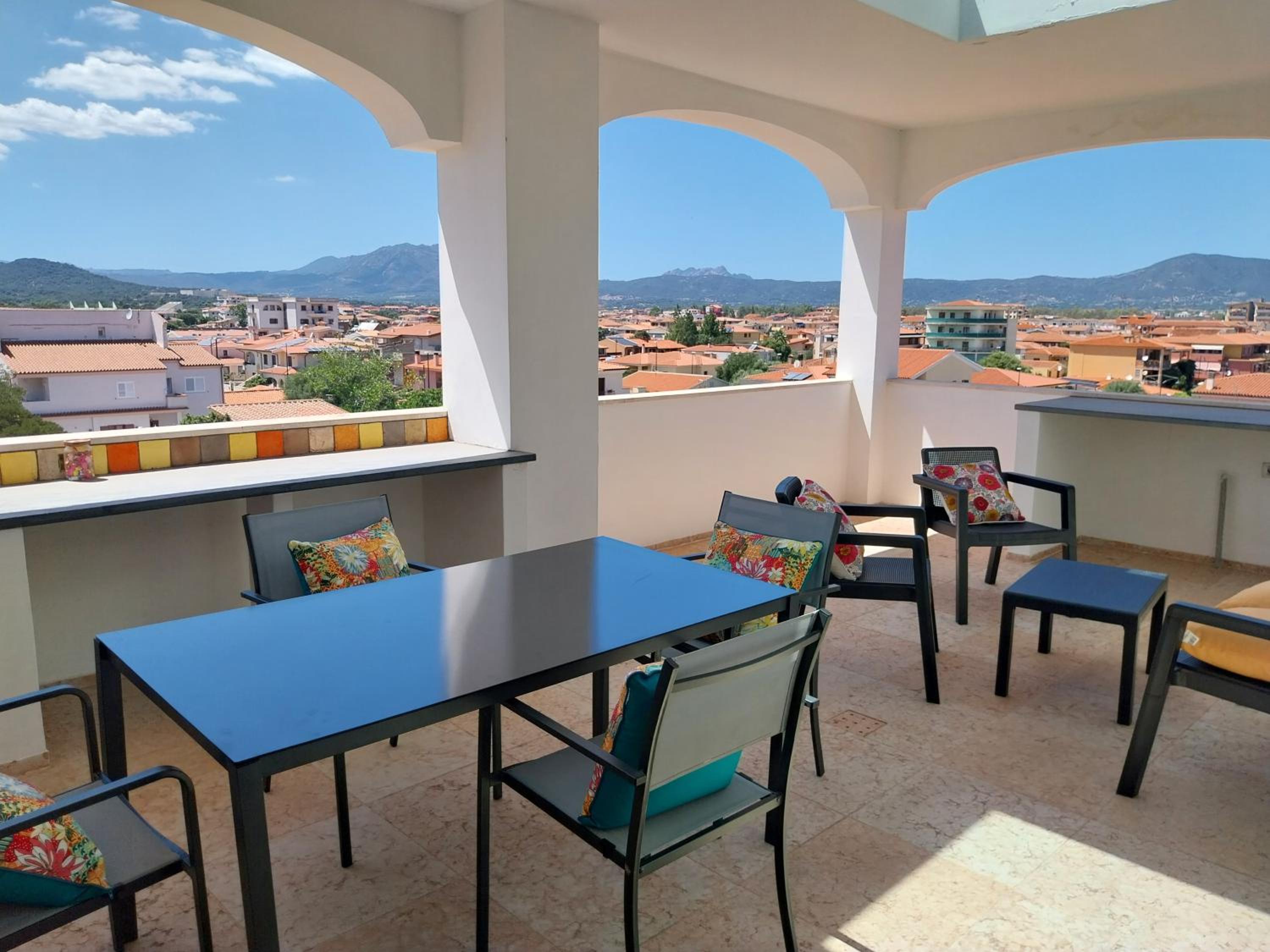 Vittoria Home view 3