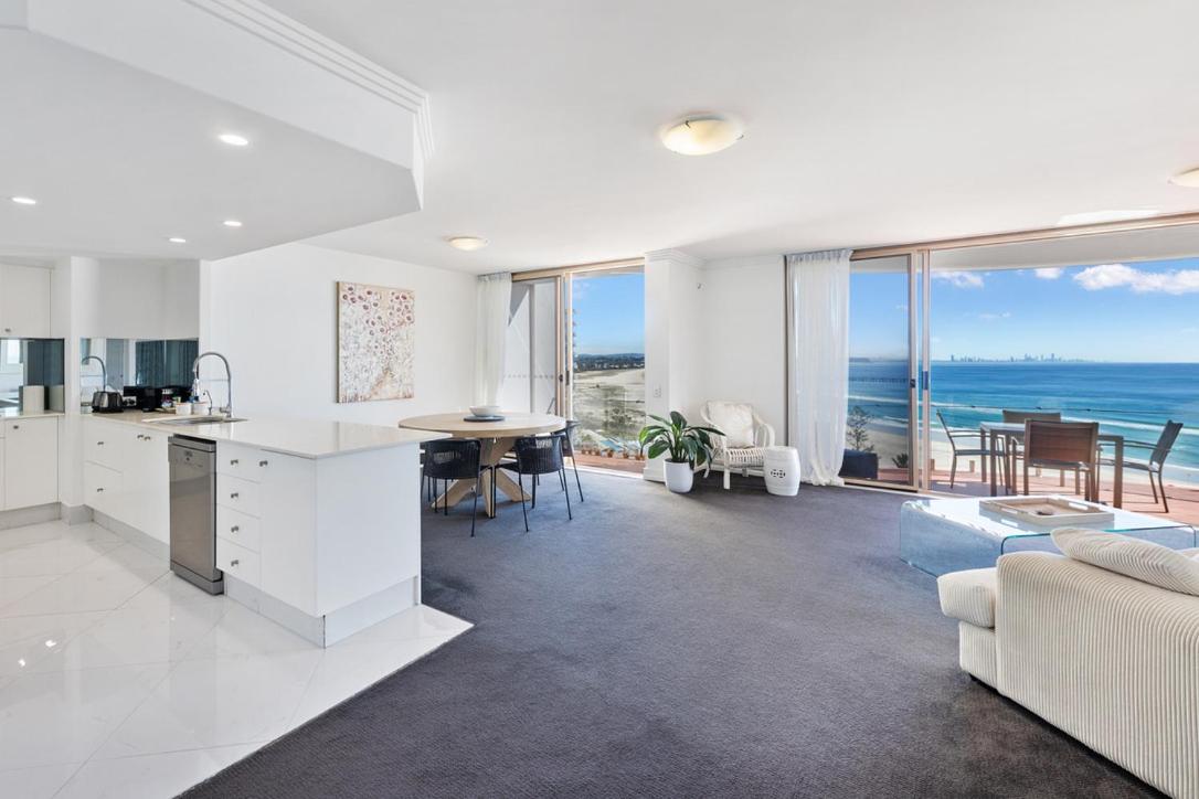 2 bedroom Penthouse Kirra Point no.19