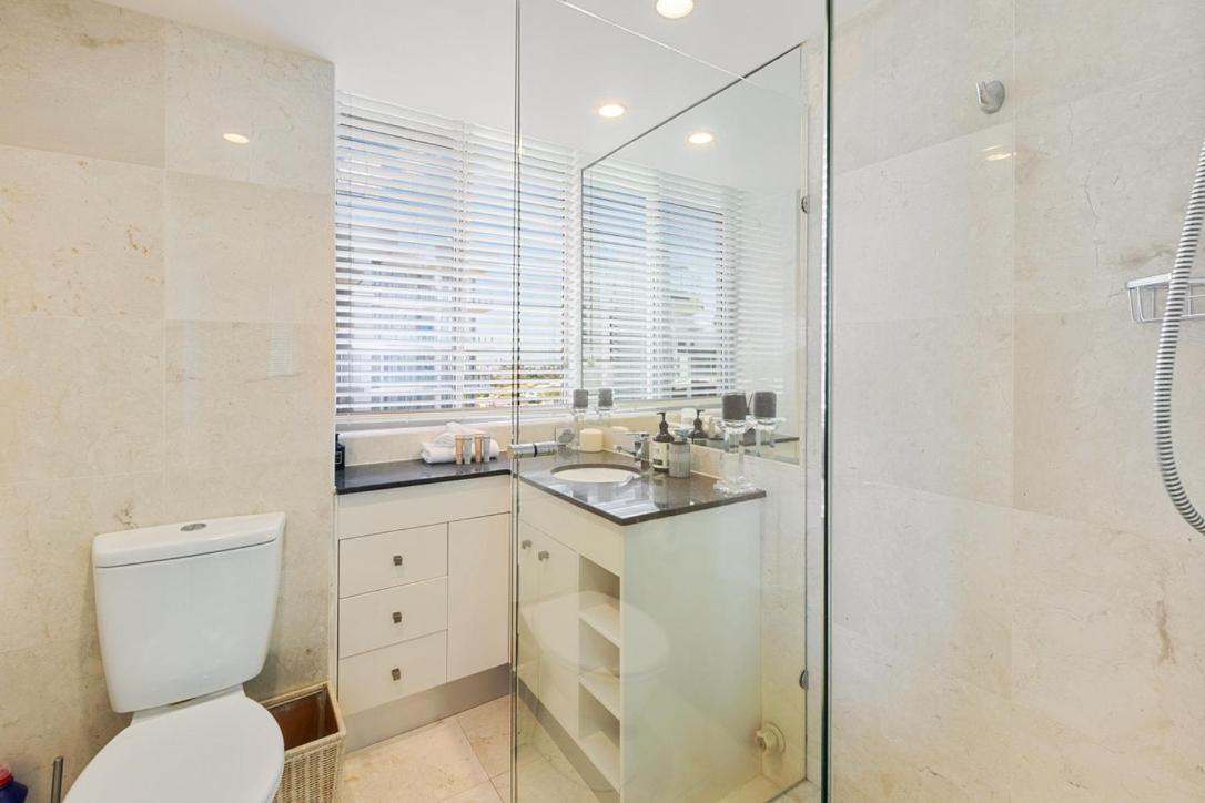 2 bedroom Penthouse Kirra Point no.19