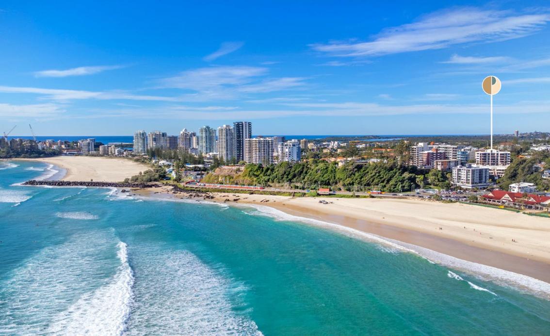 2 bedroom Penthouse Kirra Point no.19