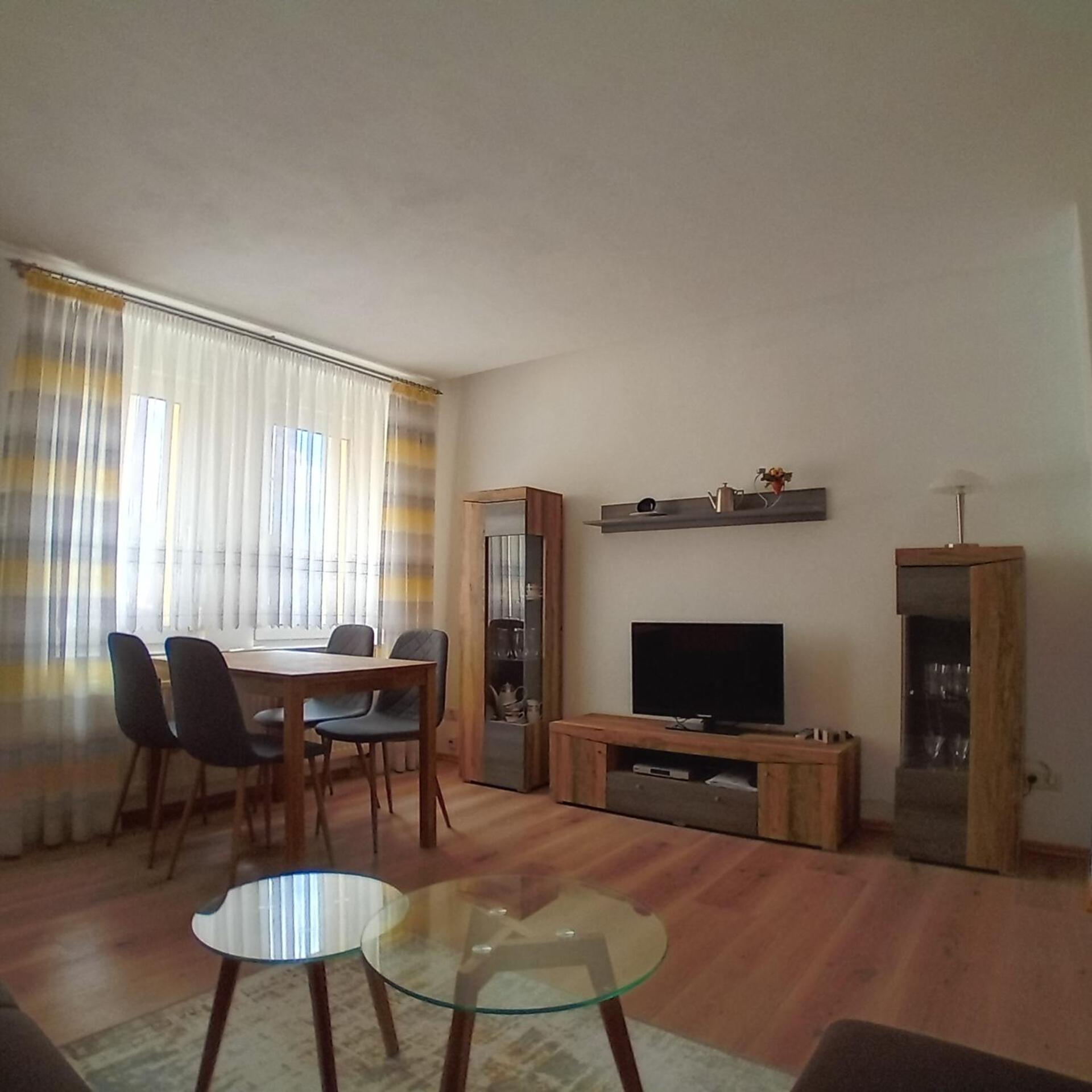 Ferienwohnung mit Garten und Spielplatz