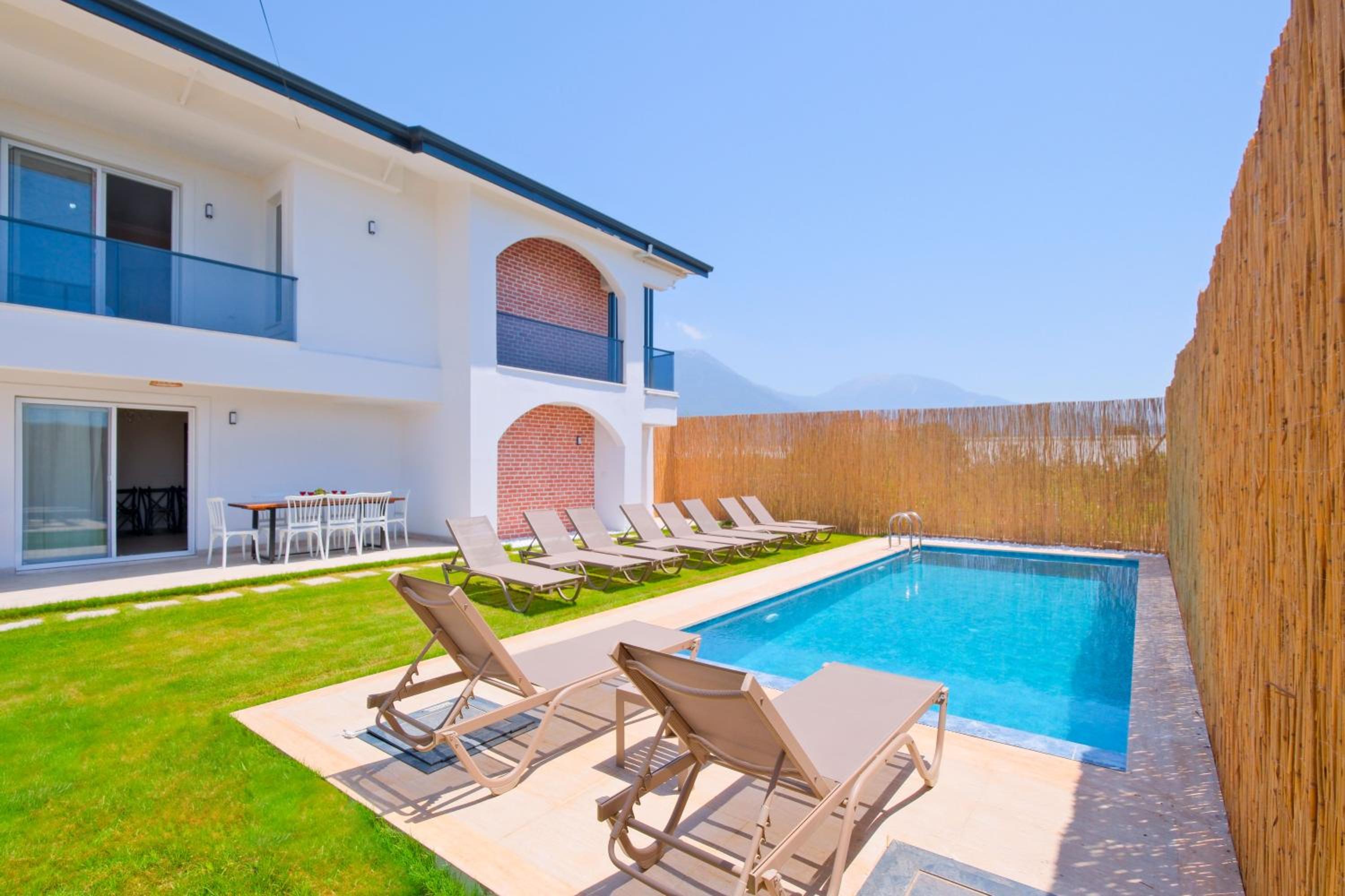 Villa Belis view 3