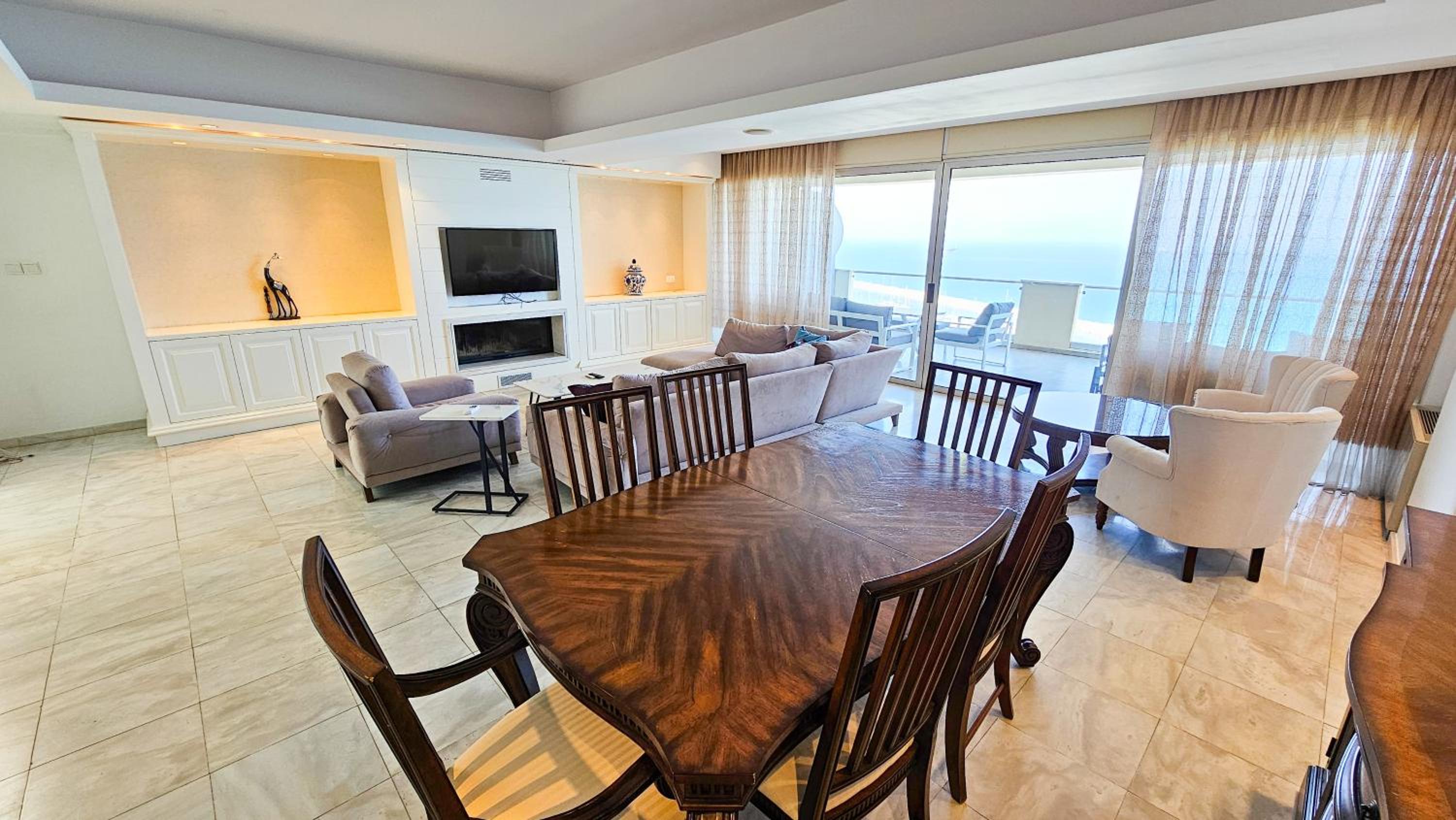Beachfront Seaview Lux Penthouse