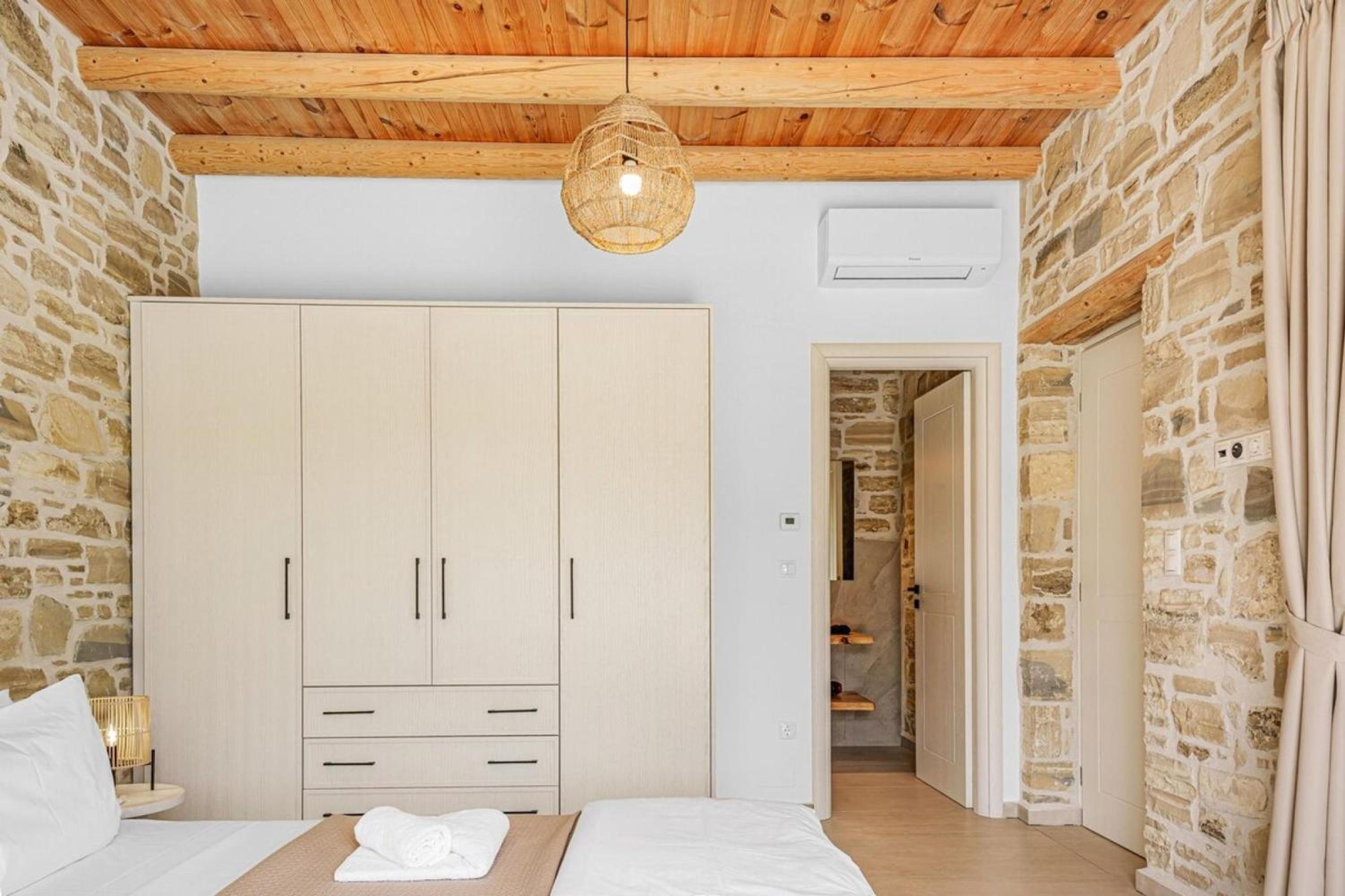 Villa Vidan in Matala by South Cretan Villas