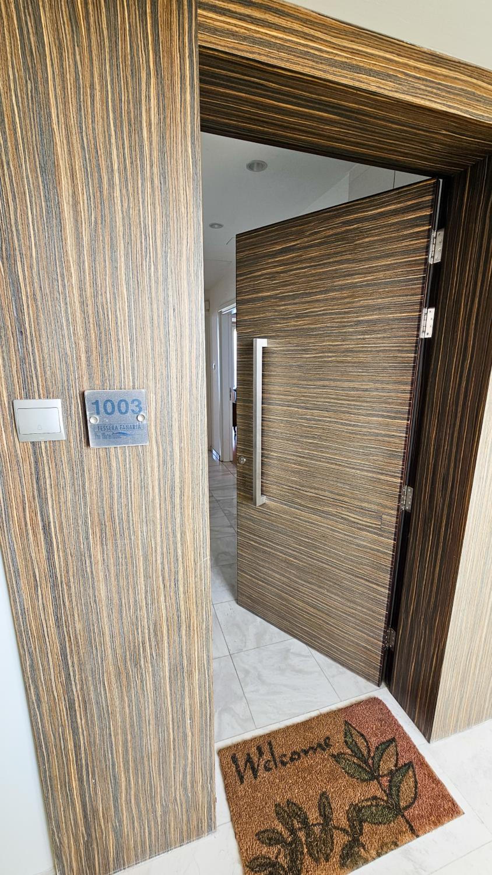 Beachfront Seaview Lux Penthouse