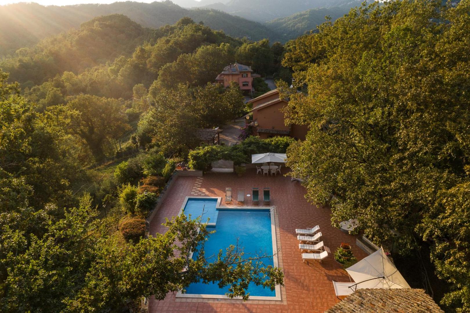 Il Borgo nel bosco