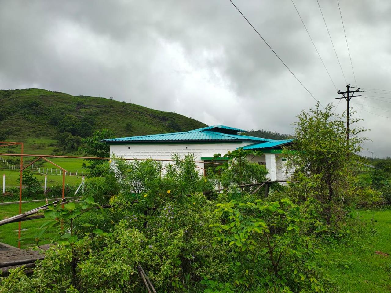 Club Shandilya- Cheerful 3BR villa in Nature Lap view 4