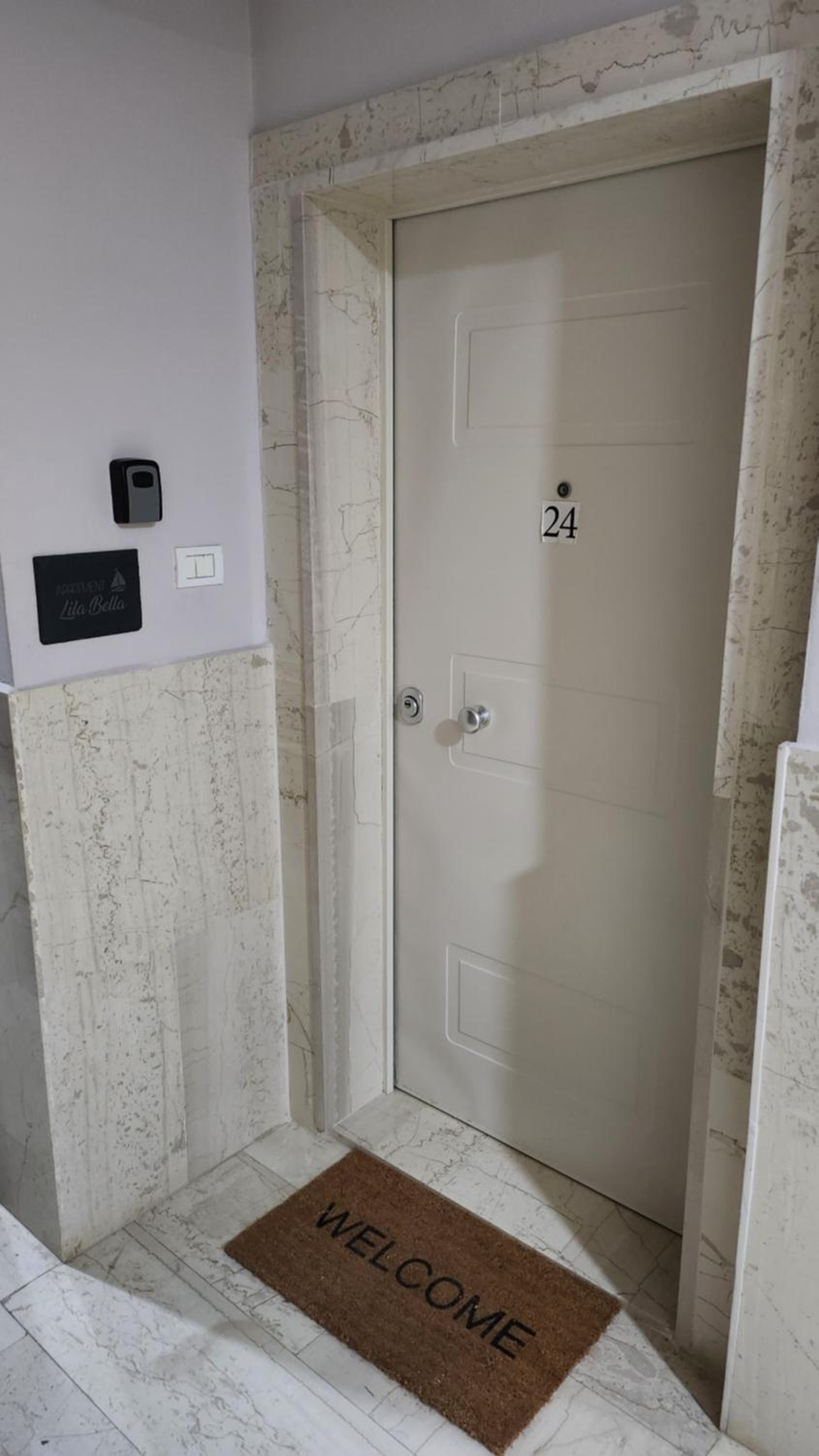Lila Bella Apartment