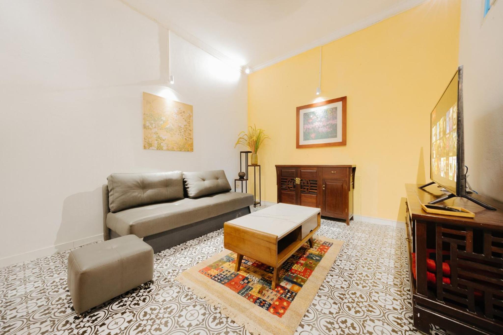 Flower Homestay-City Center-Cozy-Entire house-2brs-5beds