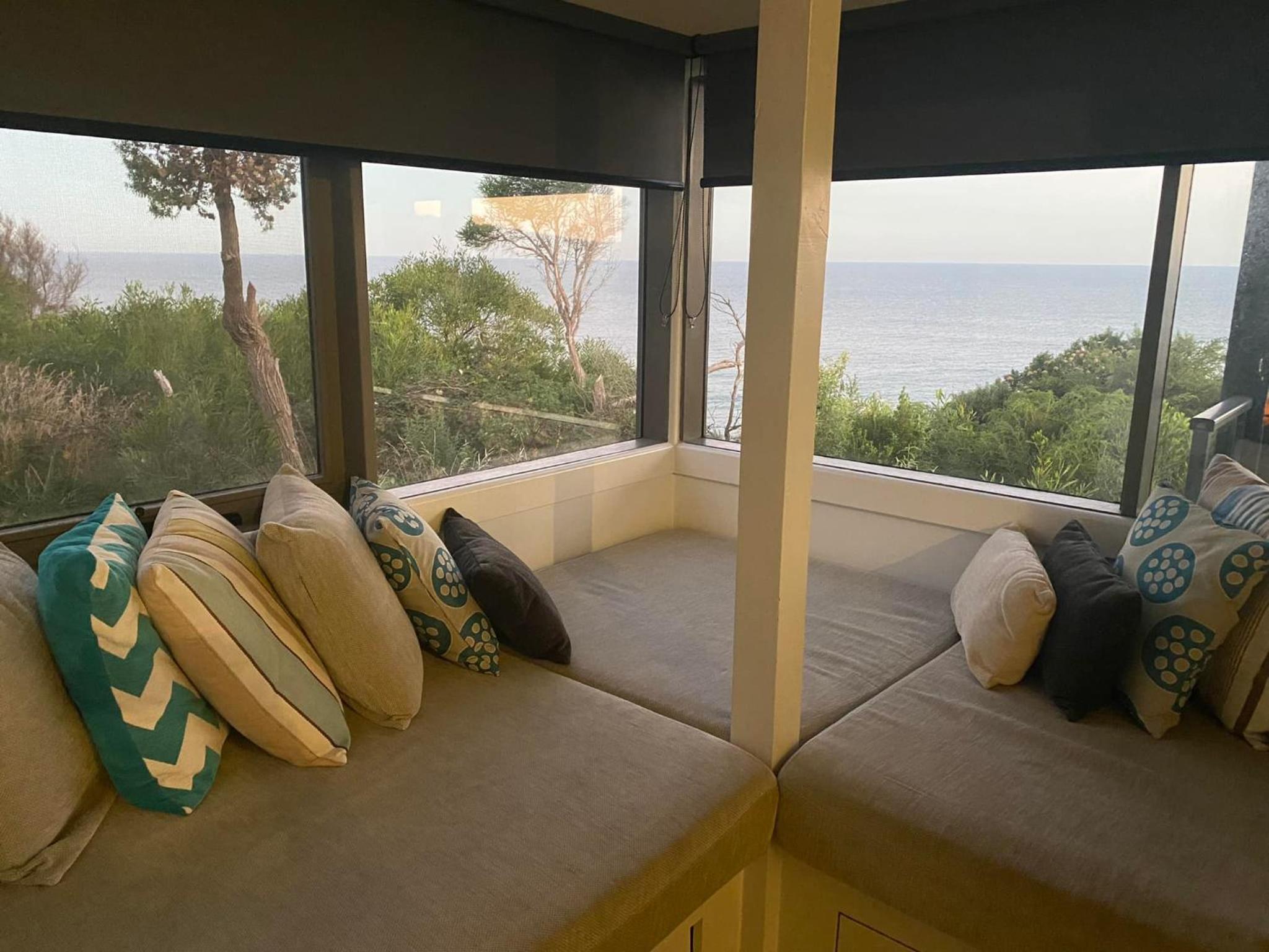 Points South By The Sea