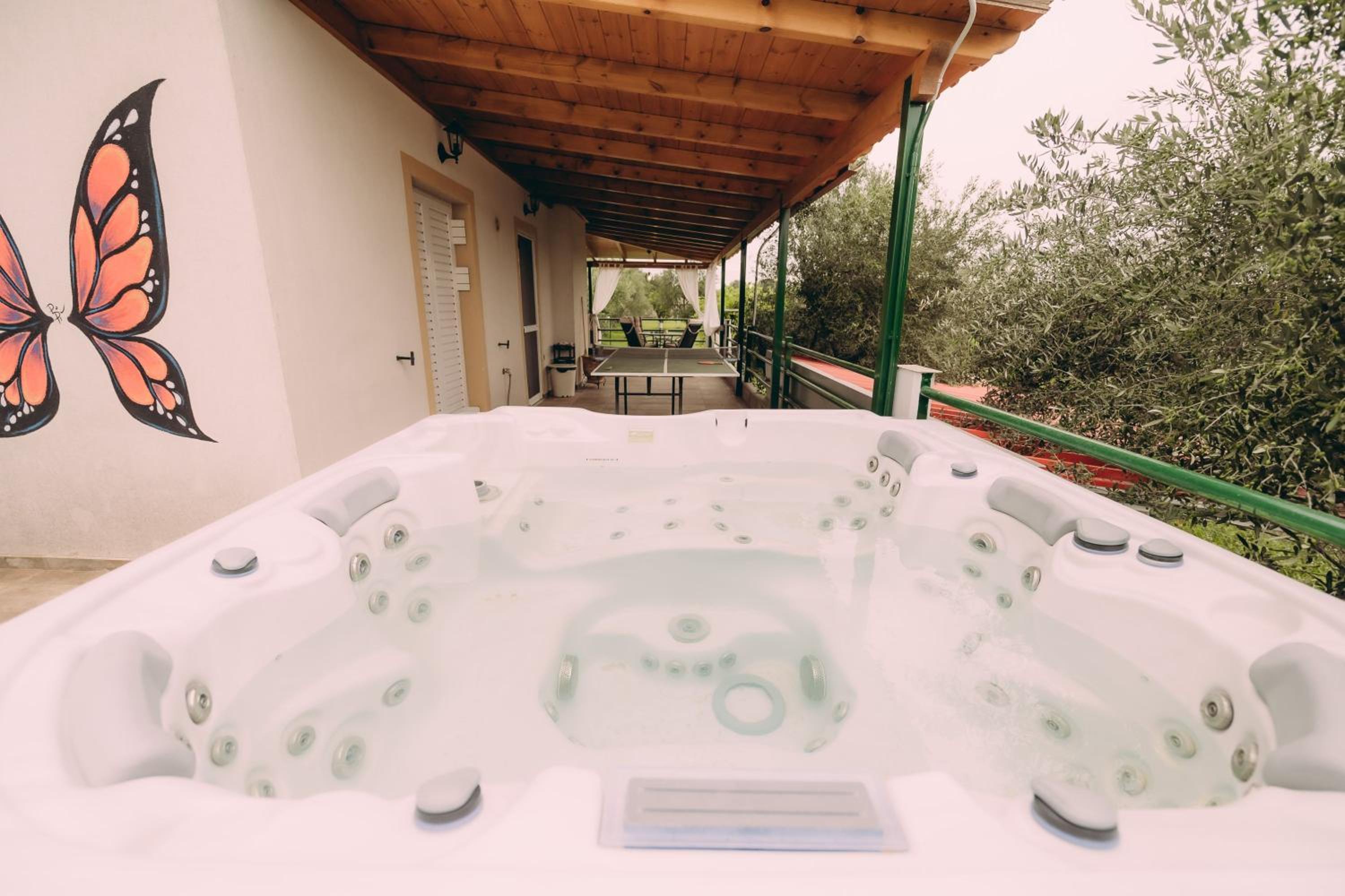 Elysium Countryside House Jacuzzi - Doune - Happy Rentals