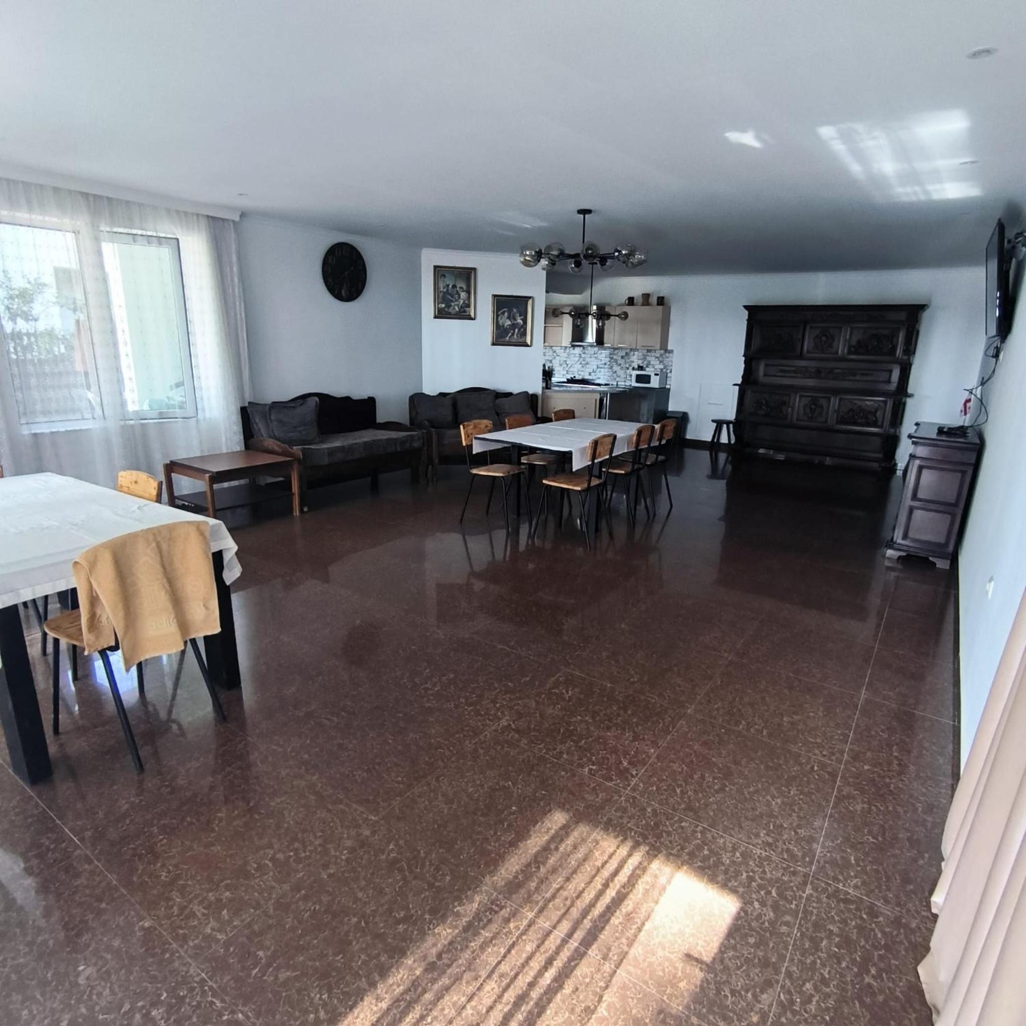 4 Bed Villa-Sleeps 8-Parking-Garden-Sea View view 2