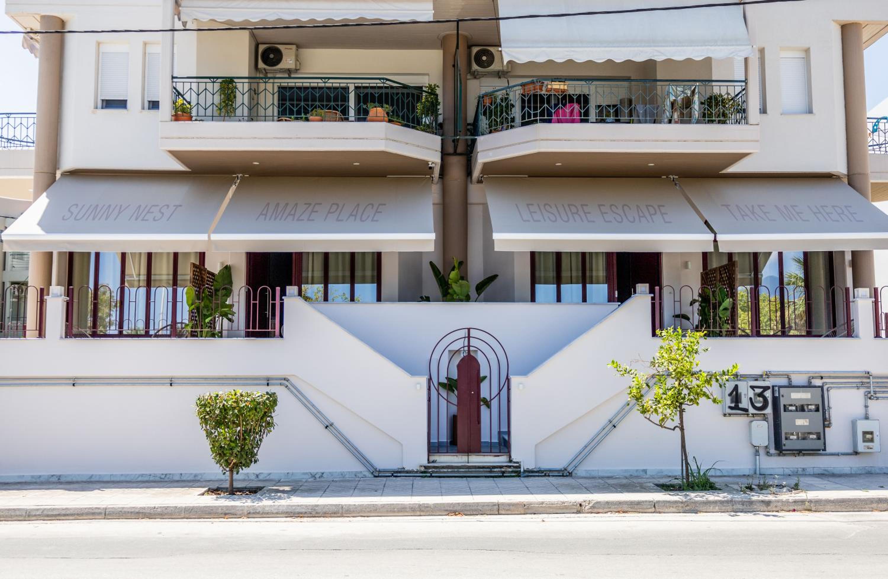 Sunny Nest with a sea view by Salt Apartments view 5