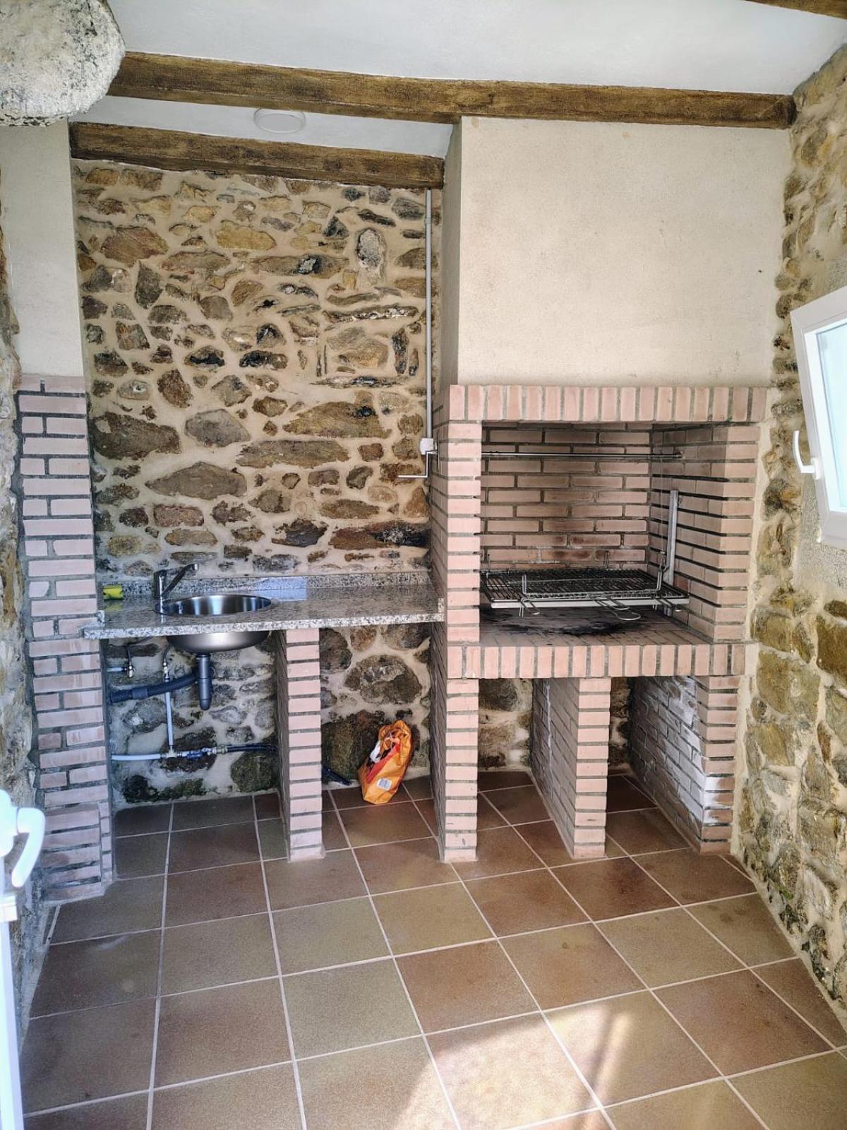 Casa Folhas Novas