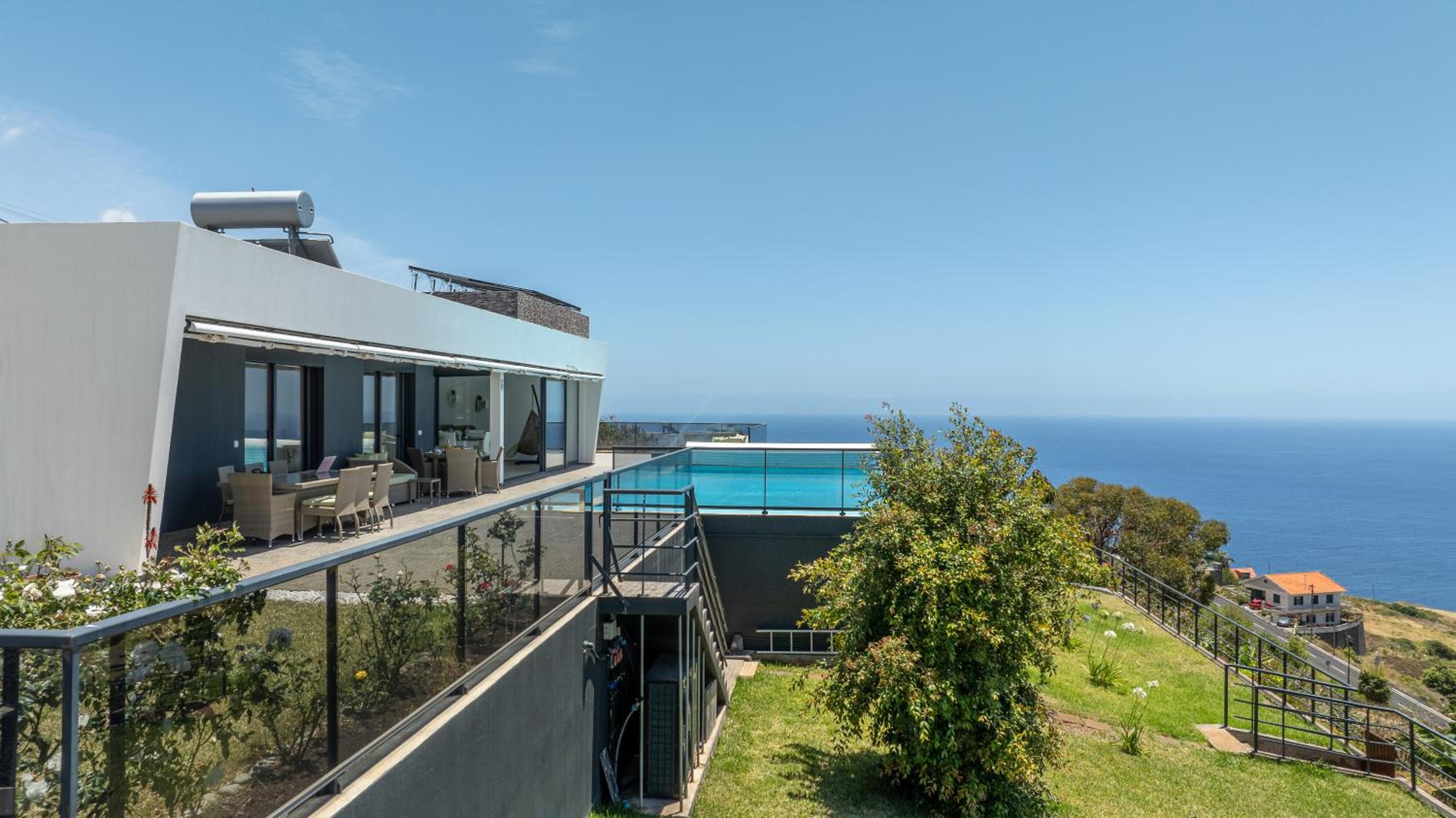 Villa Pascal by RMZ