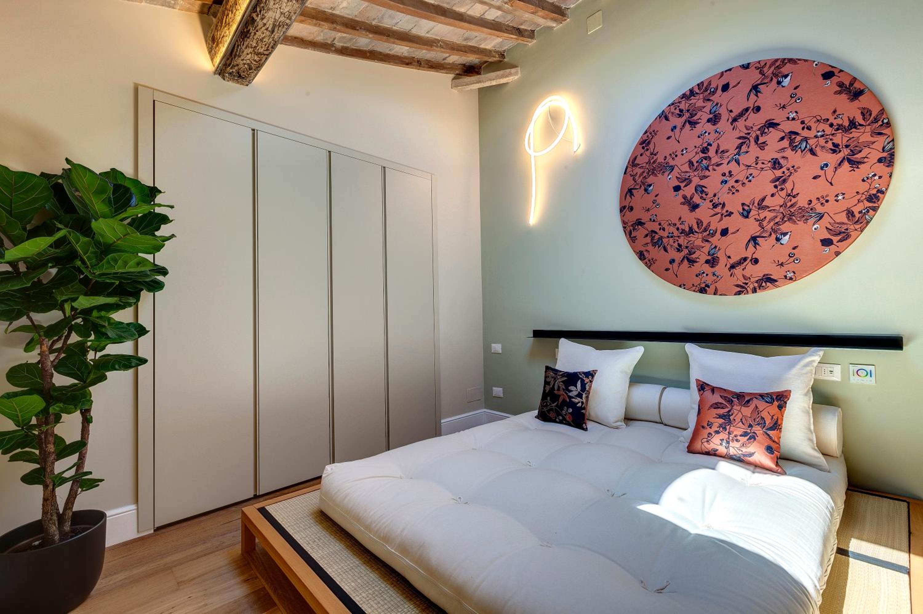 Prestige Penthouse with private Spa, Gym and Terrace by Mamo Florence