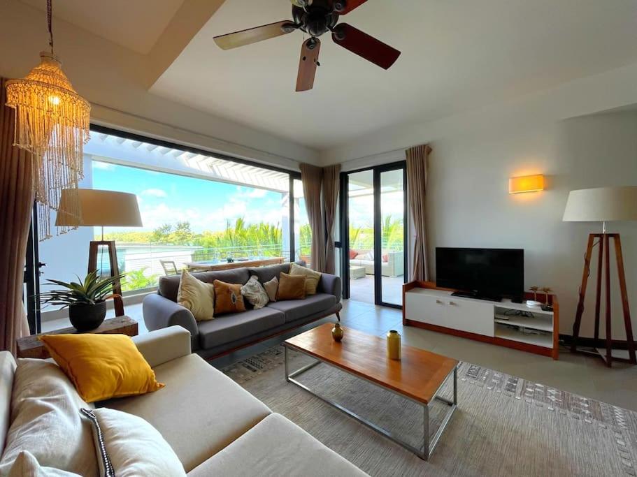 Penthouse - Sea view, Private roof top pool, Golf