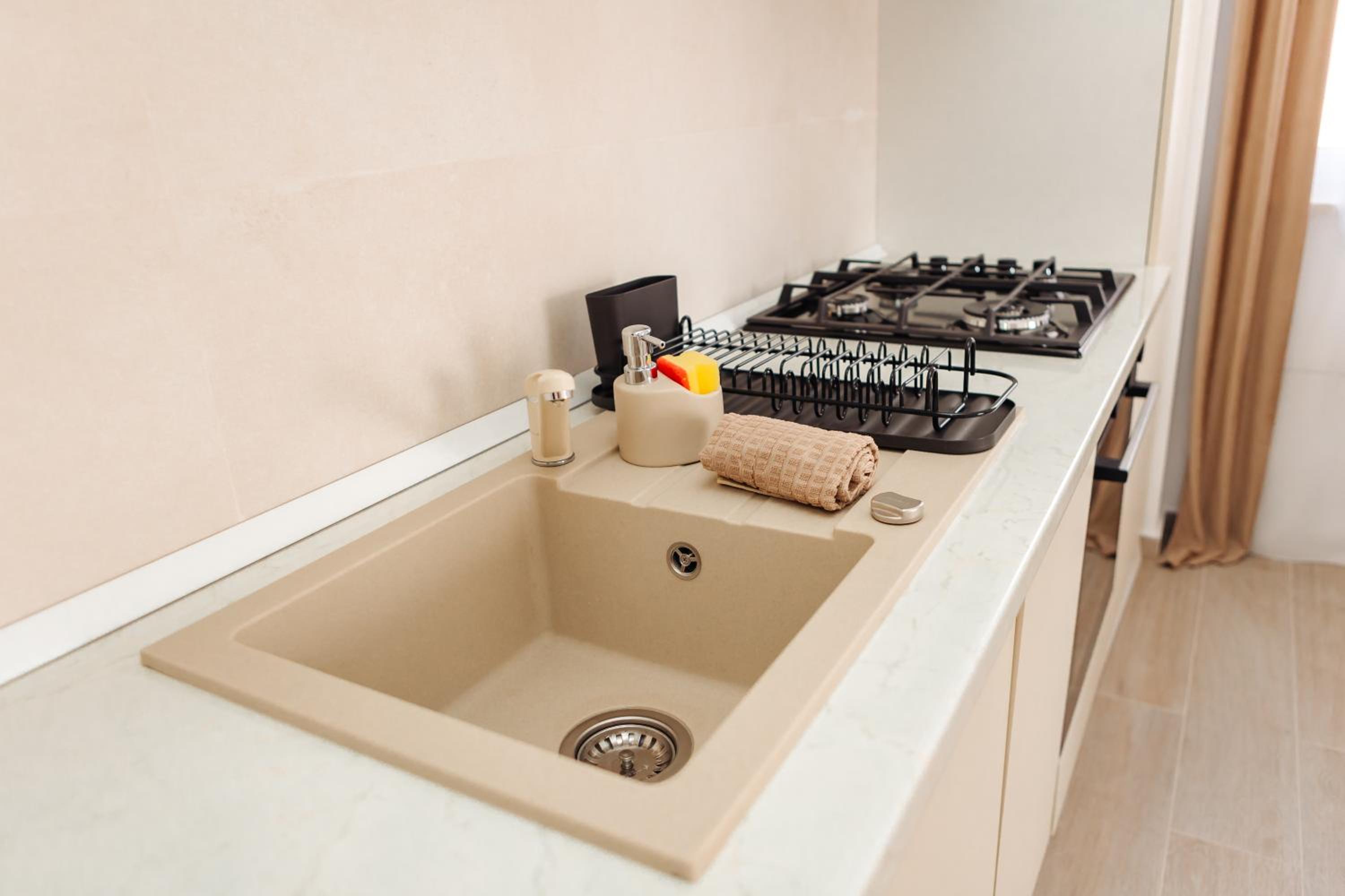 Urban Retreat Apartment Carpatilor view 5