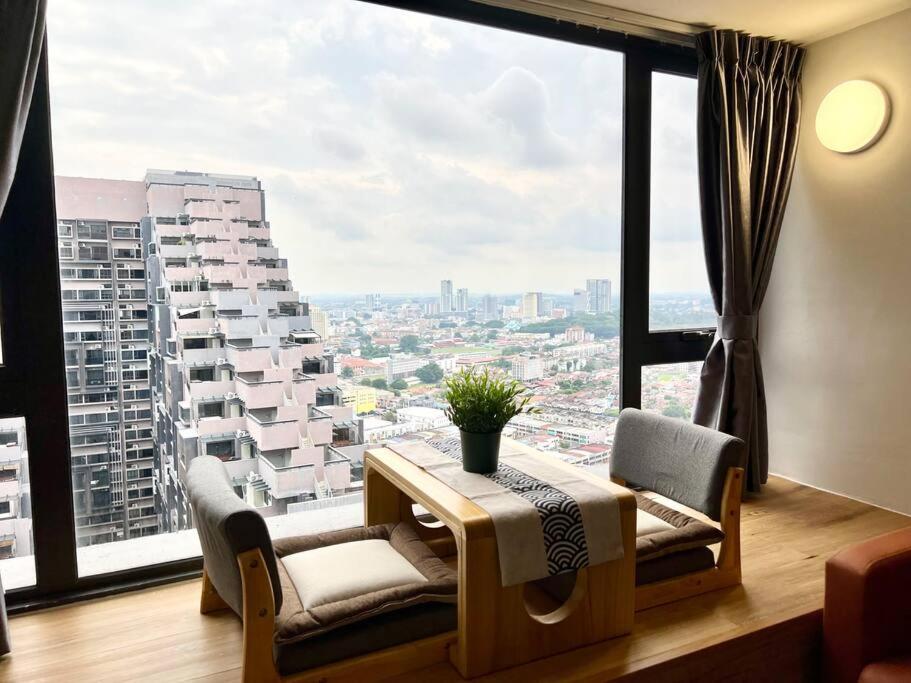 Imperio Studio City View 2pax-1park-wifi-bathub photo 2