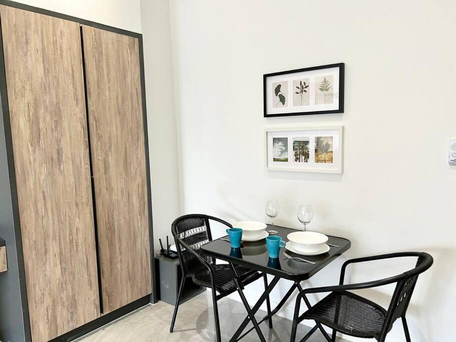 Imperio Studio City View 2pax-1park-wifi-bathub photo 4