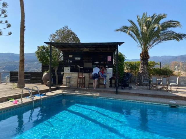 Great property - amazing views