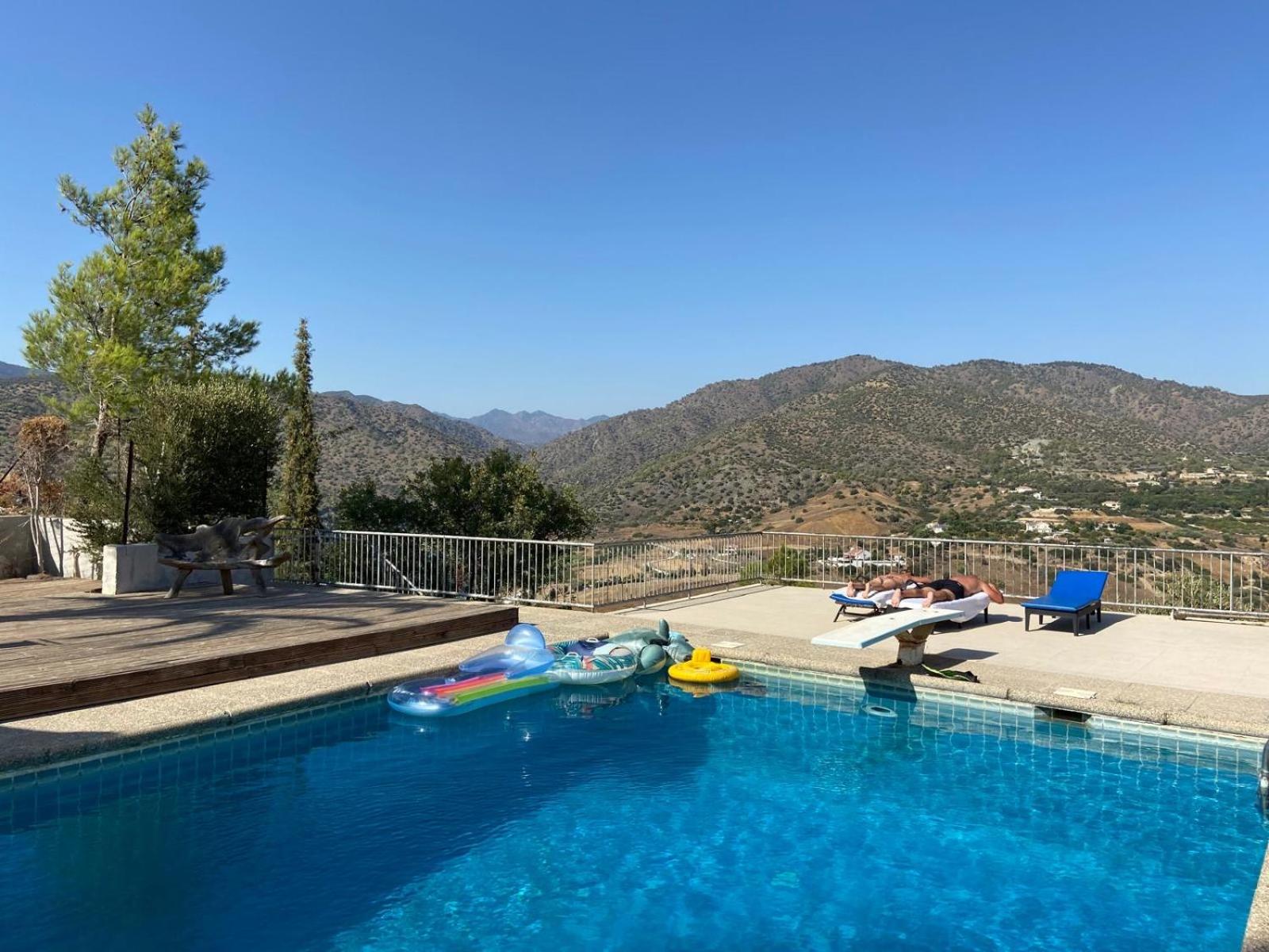 Great property - amazing views