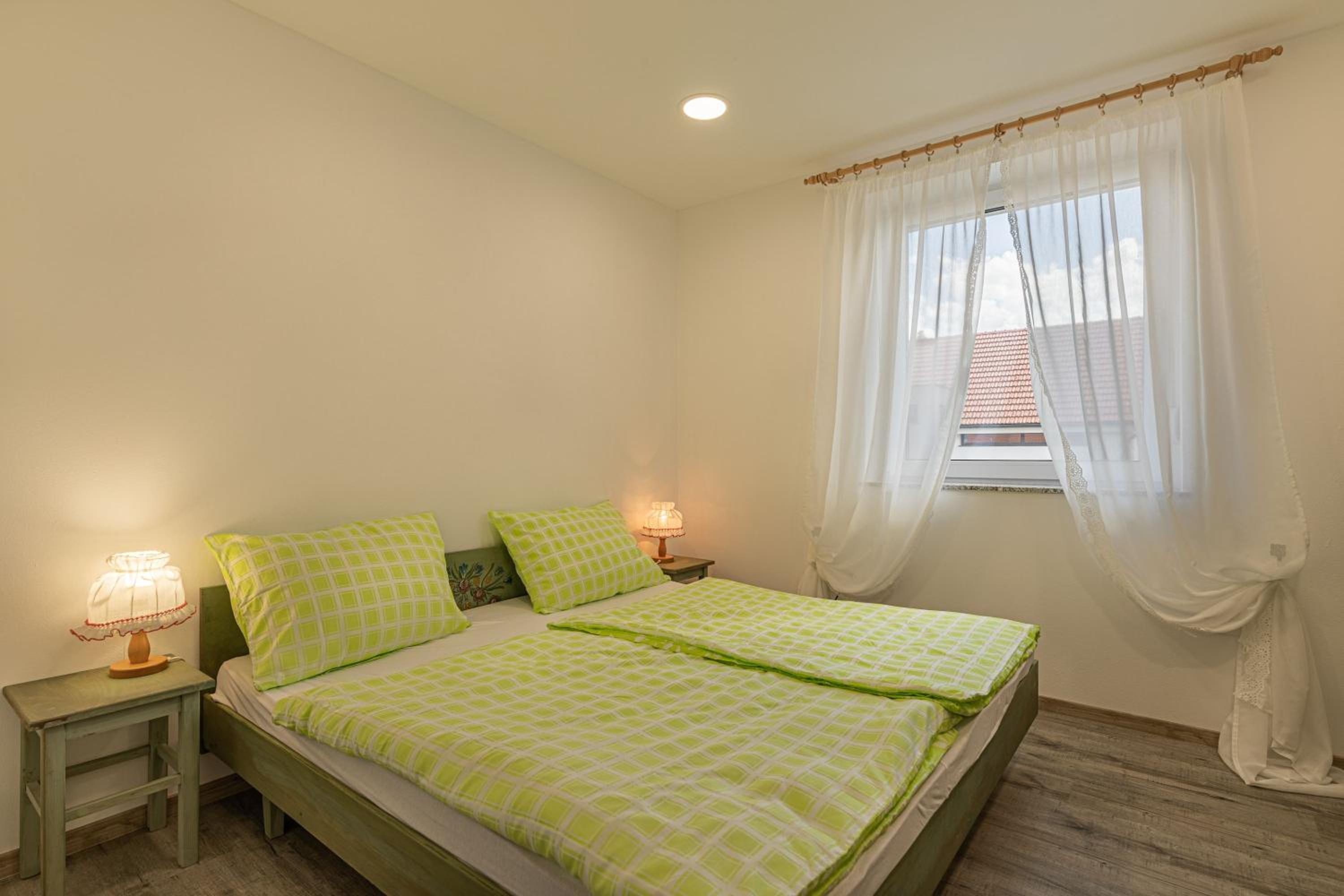 Modern Flat Mateja - Happy Rentals view 5