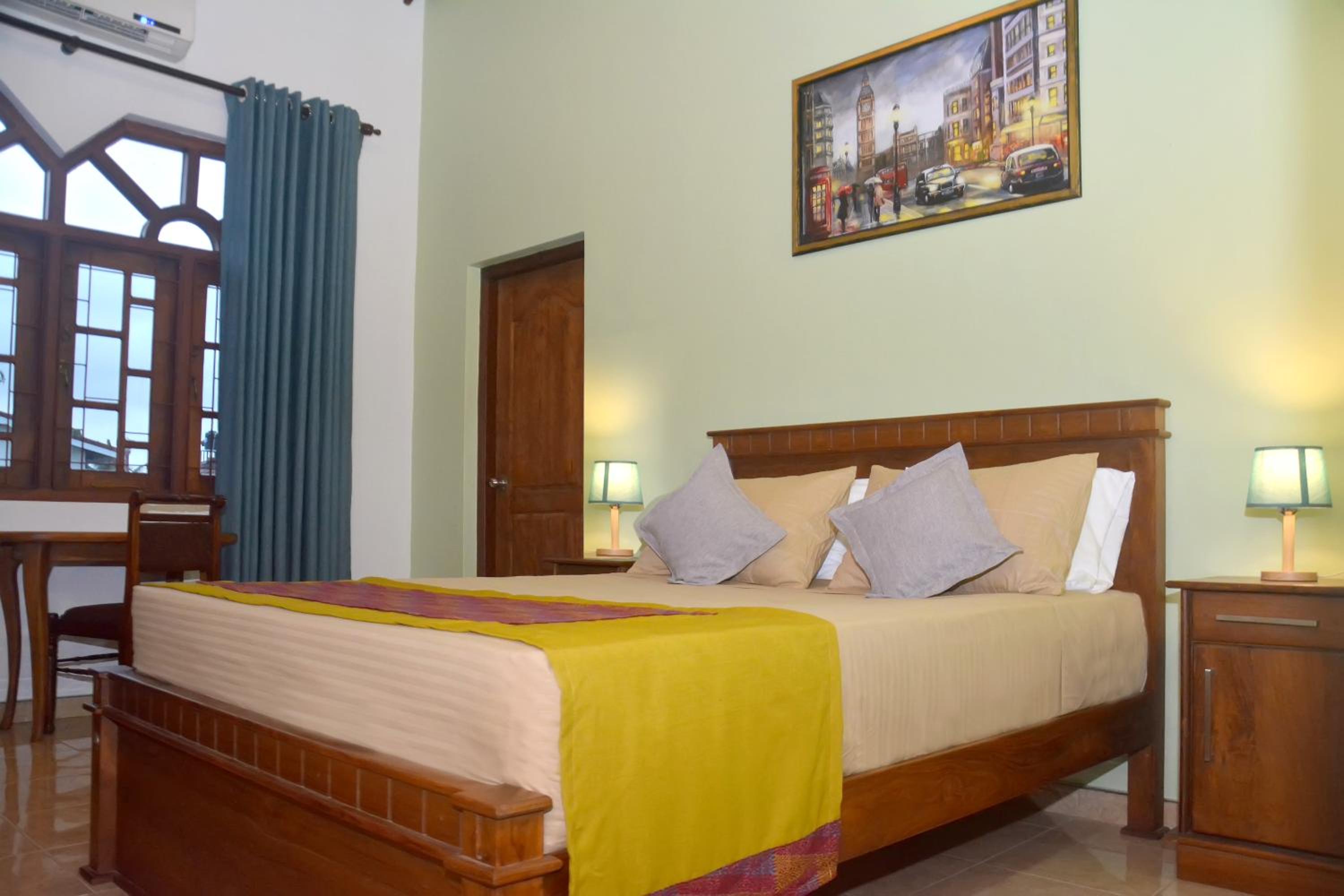 Elisach Serenity House - 4 BHK Villa in Sri Lanka - near to Airport view 4