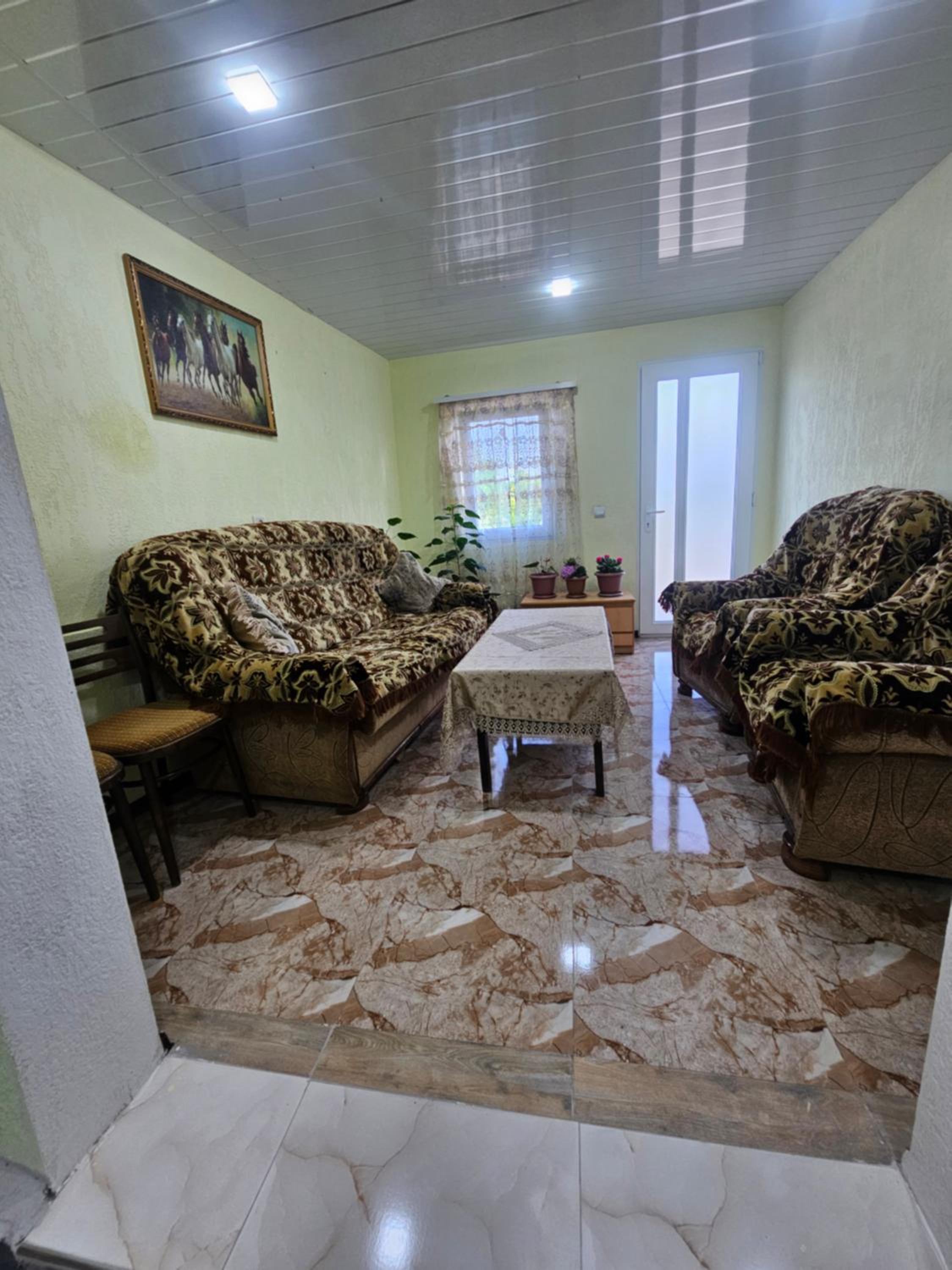 Manan Guesthouse