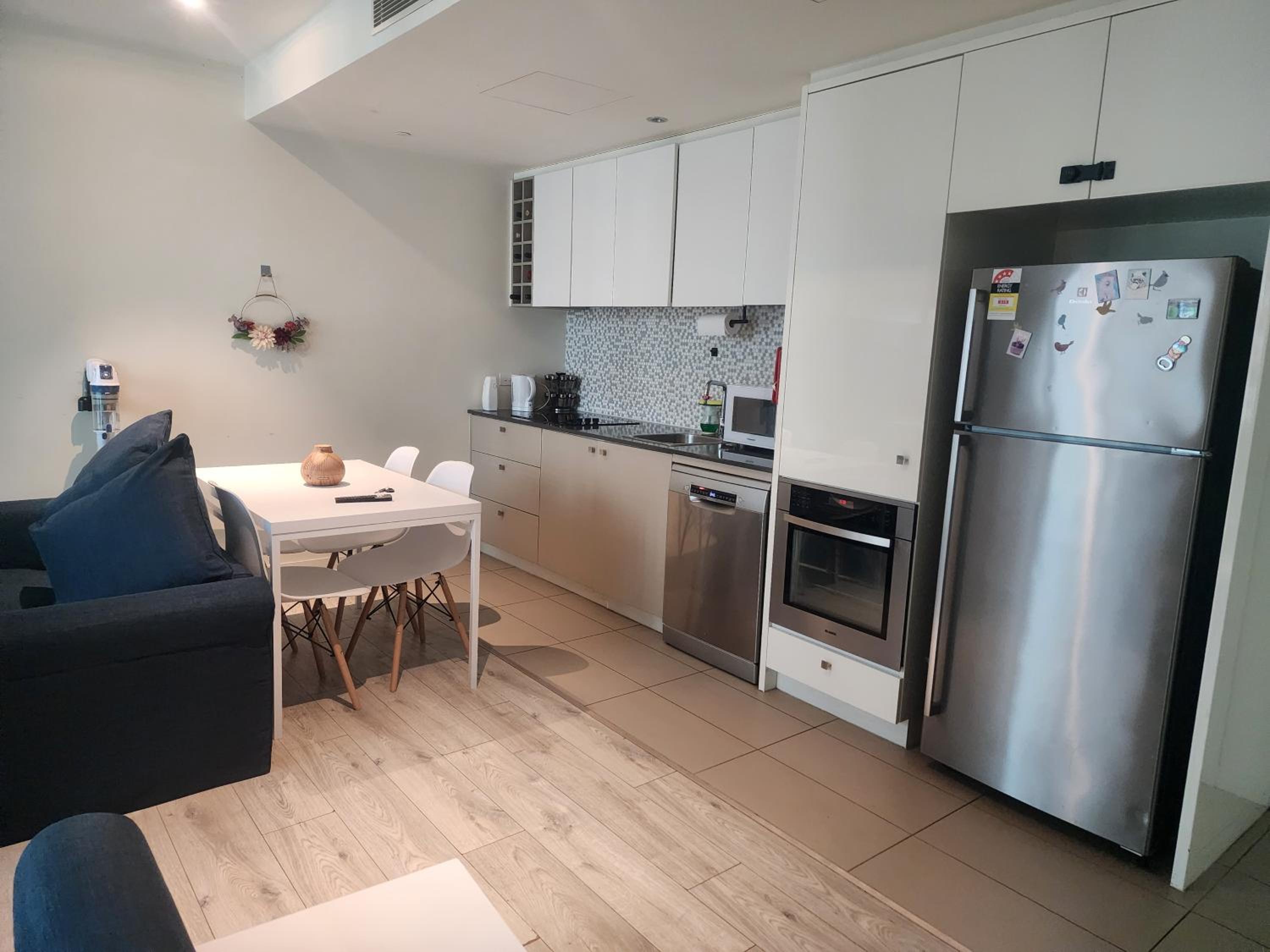 One bedroom apartment in Docklands
