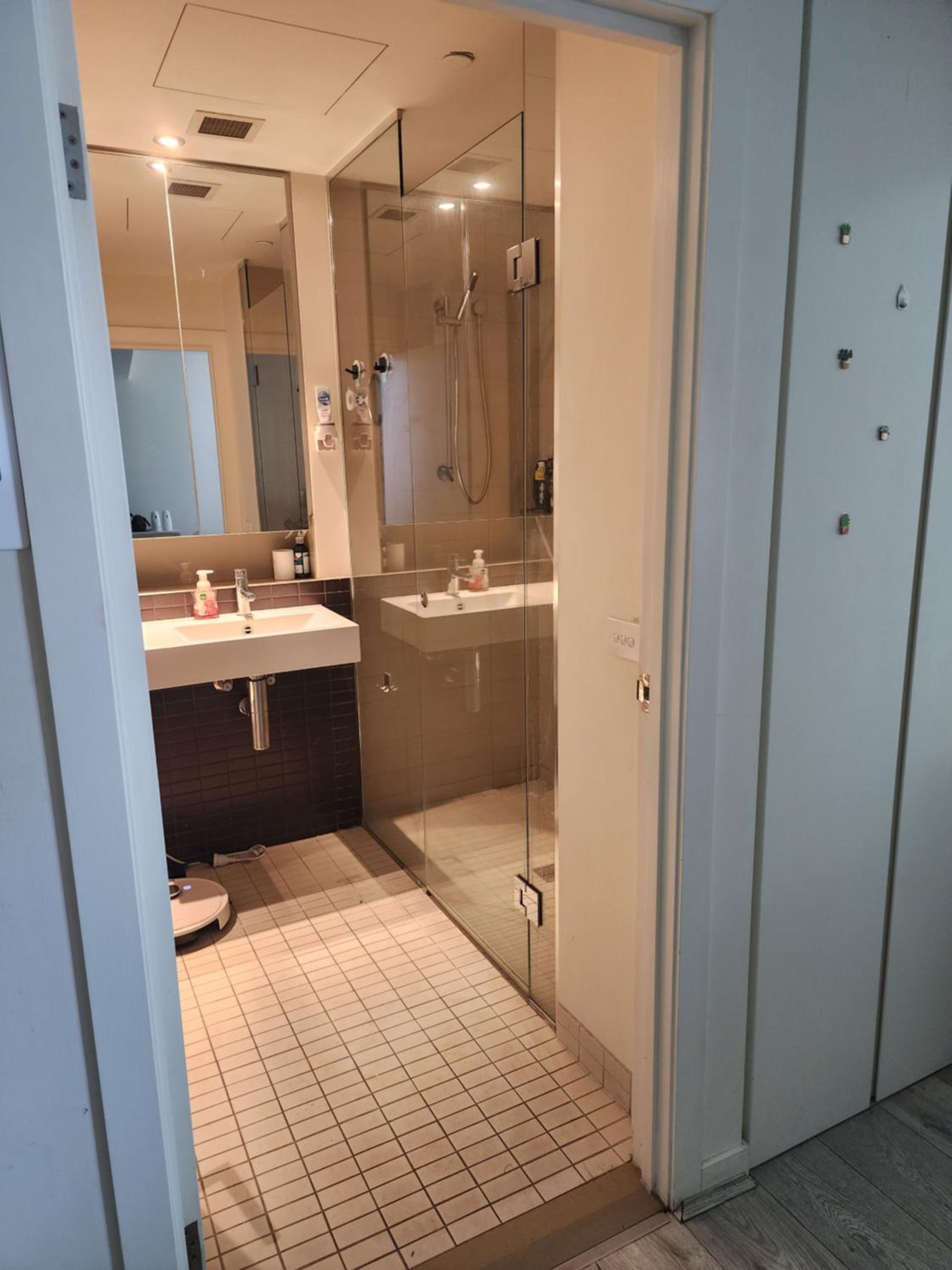One bedroom apartment in Docklands