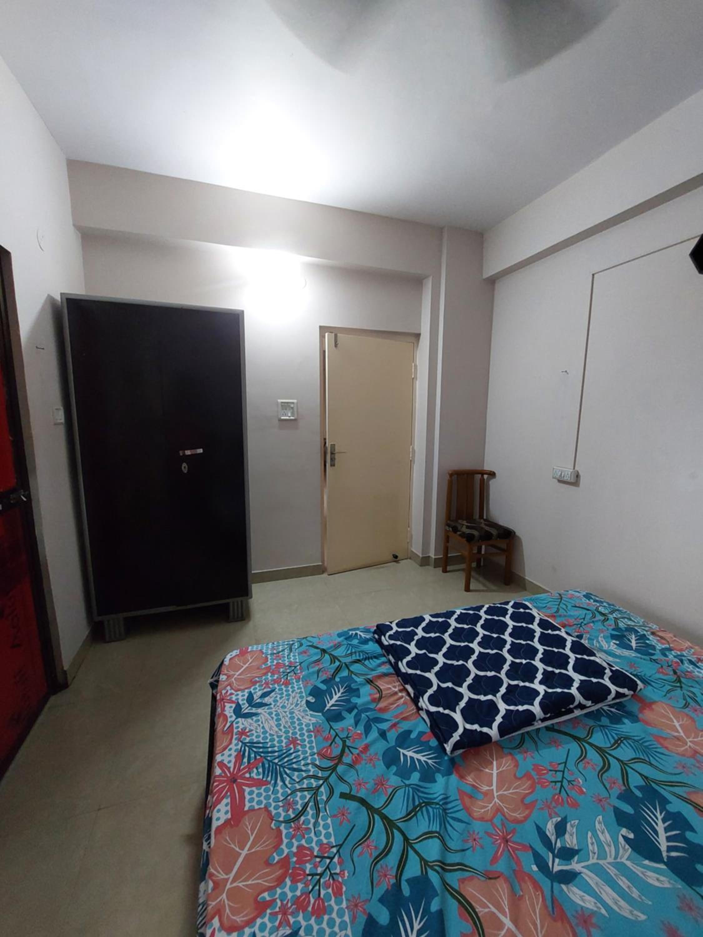 Lovely 2-bedroom condo with patio