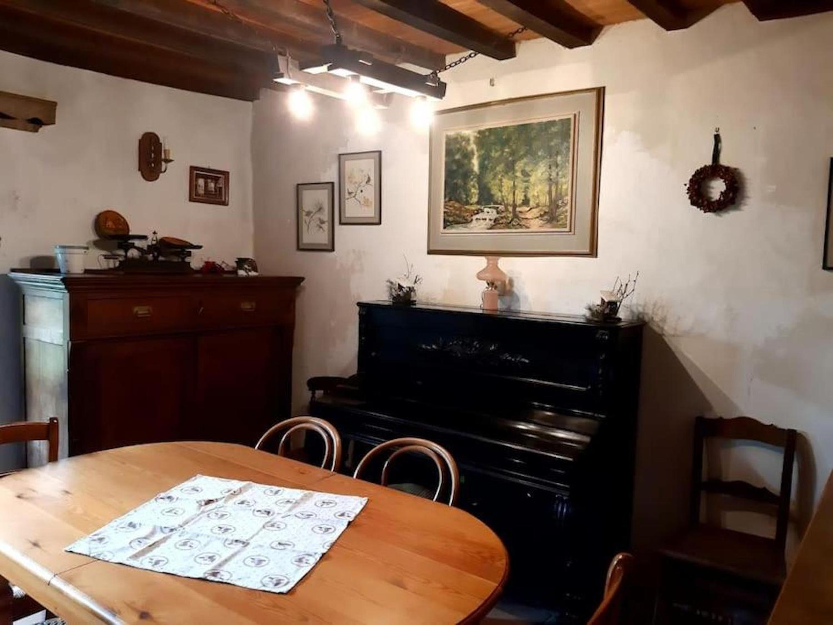 Charming House in Scy, Hamois with Enclosed Garden