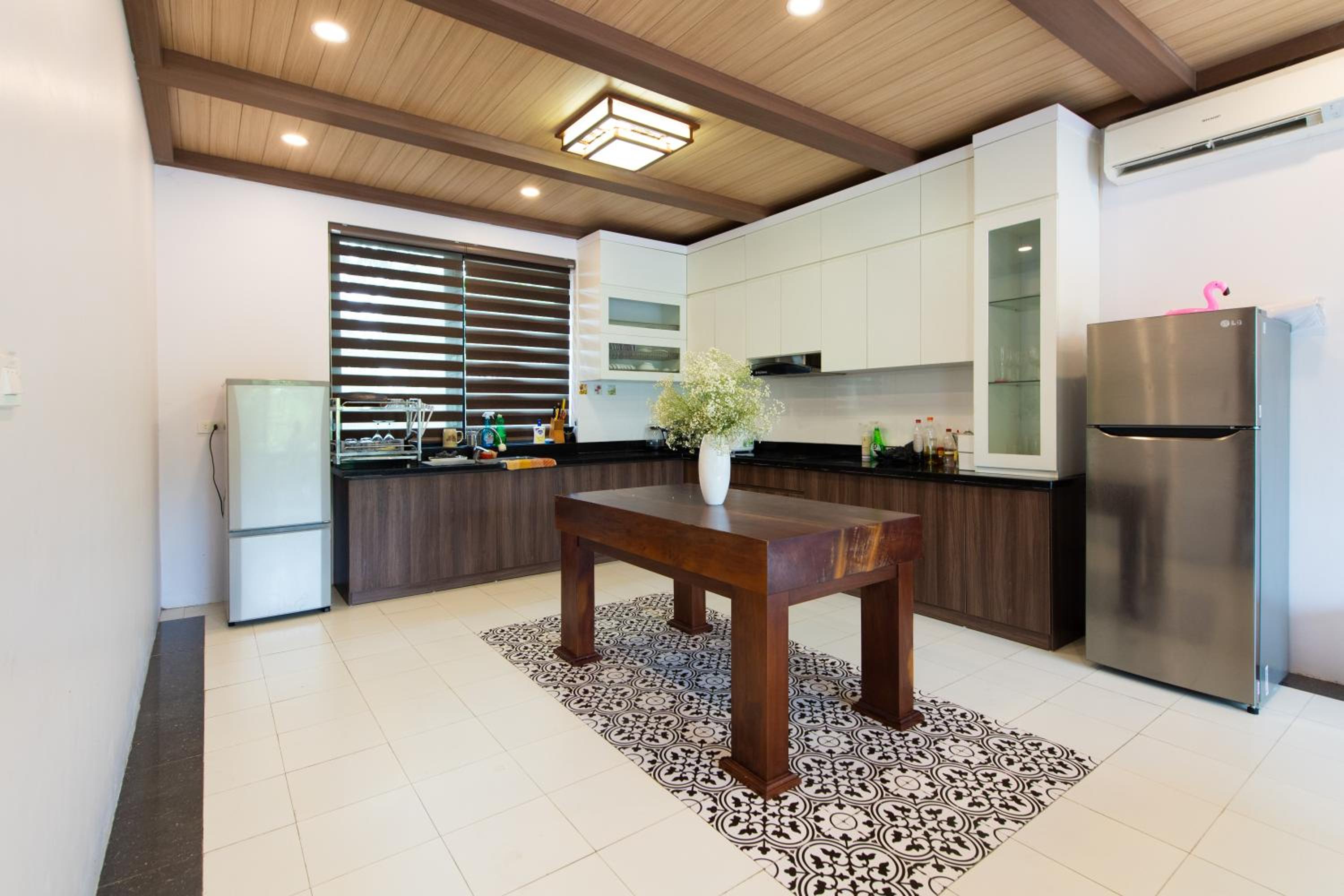 Green Meadow Villa