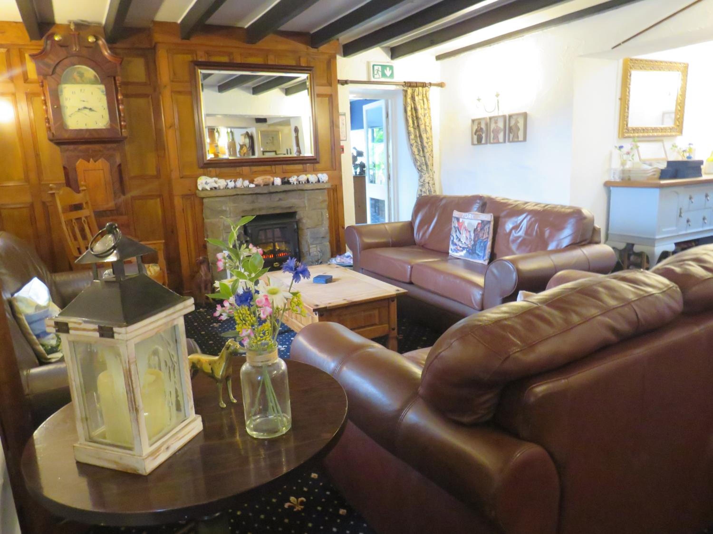 Ganton Greyhound Inn view 4