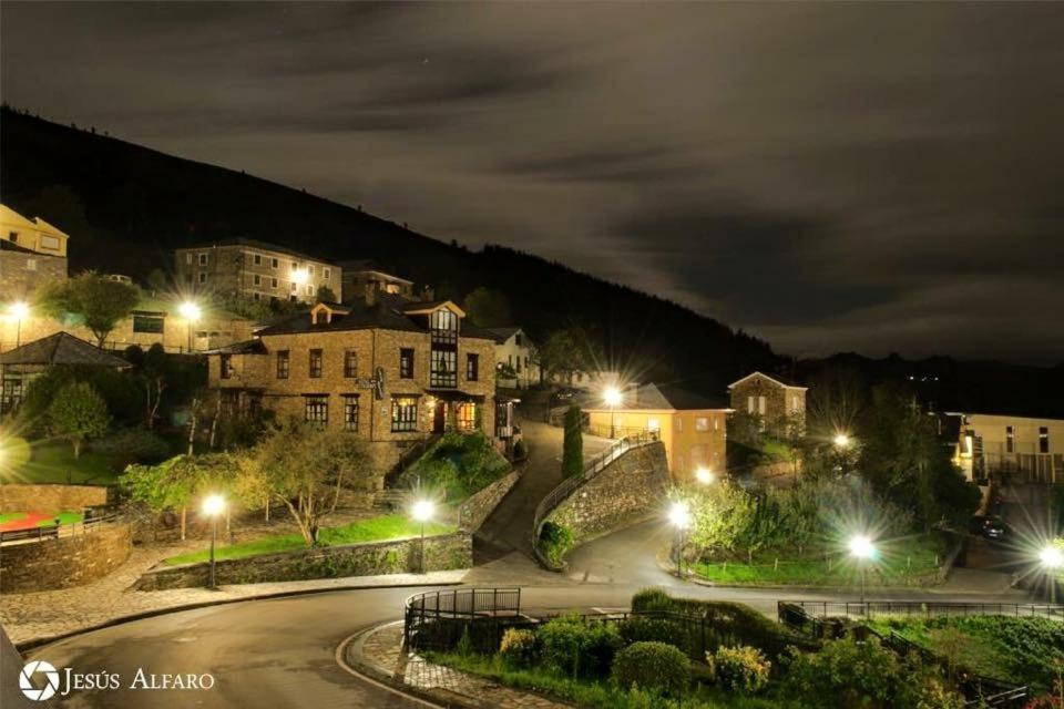 Apartamentos Rurales TIN TURISMO