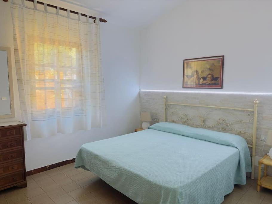 VILLA ROSI - Villa al mare con splendido giardino