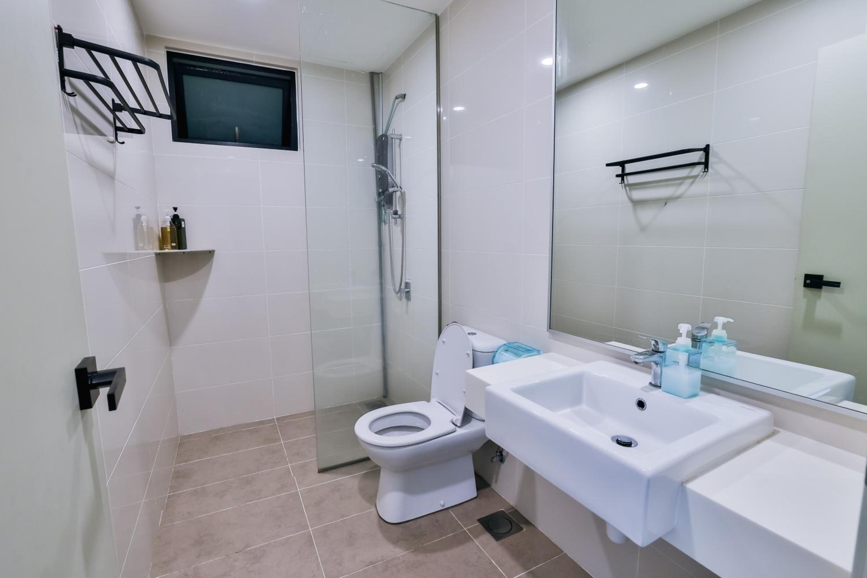 Comfortable 2BR Mosaic Mid Valley Southkey 5-6 Pax