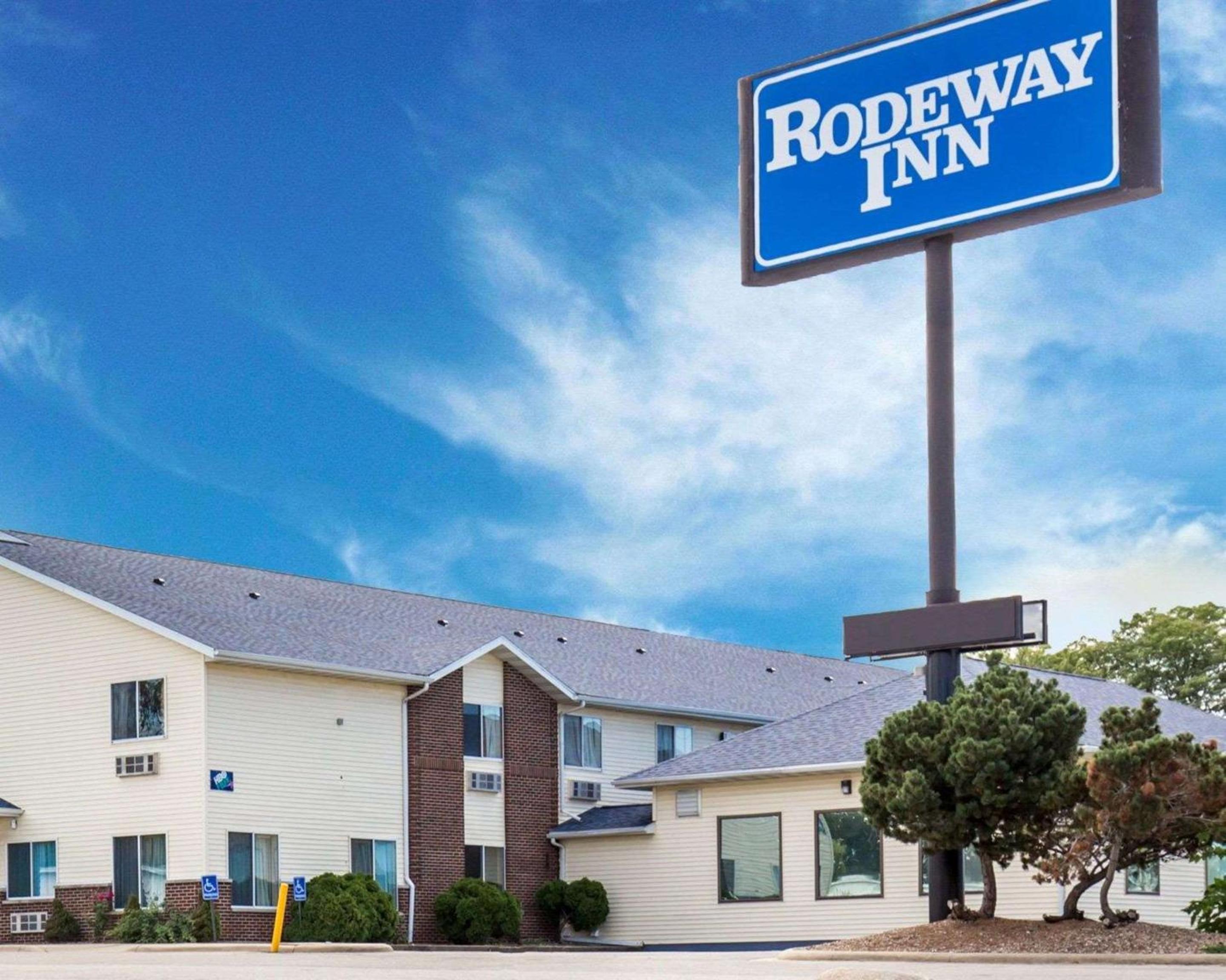 Hotel Rodeway Inn - Image 1