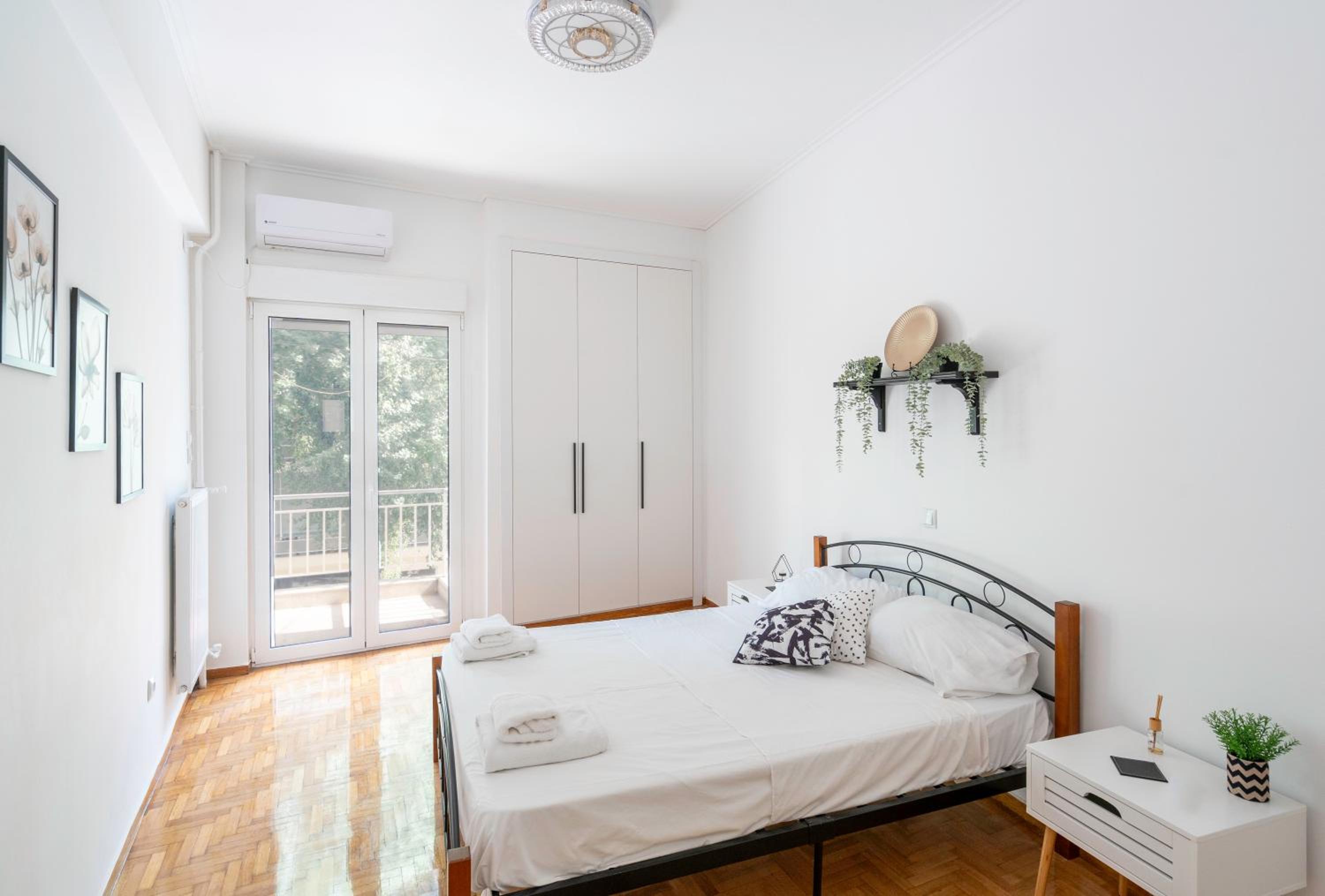 Beautiful 2bedroom apt next to Siggrou Fix photo 3