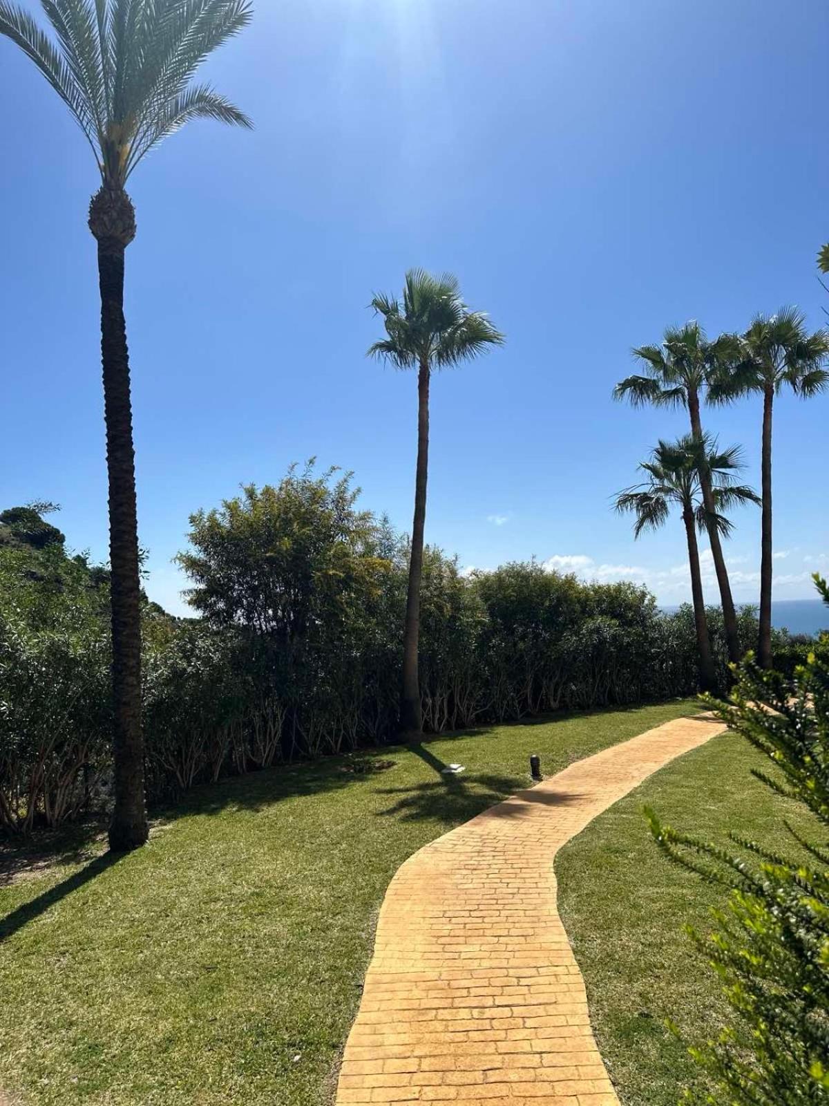 Bellavista Hills apartments in Calahonda,Málaga