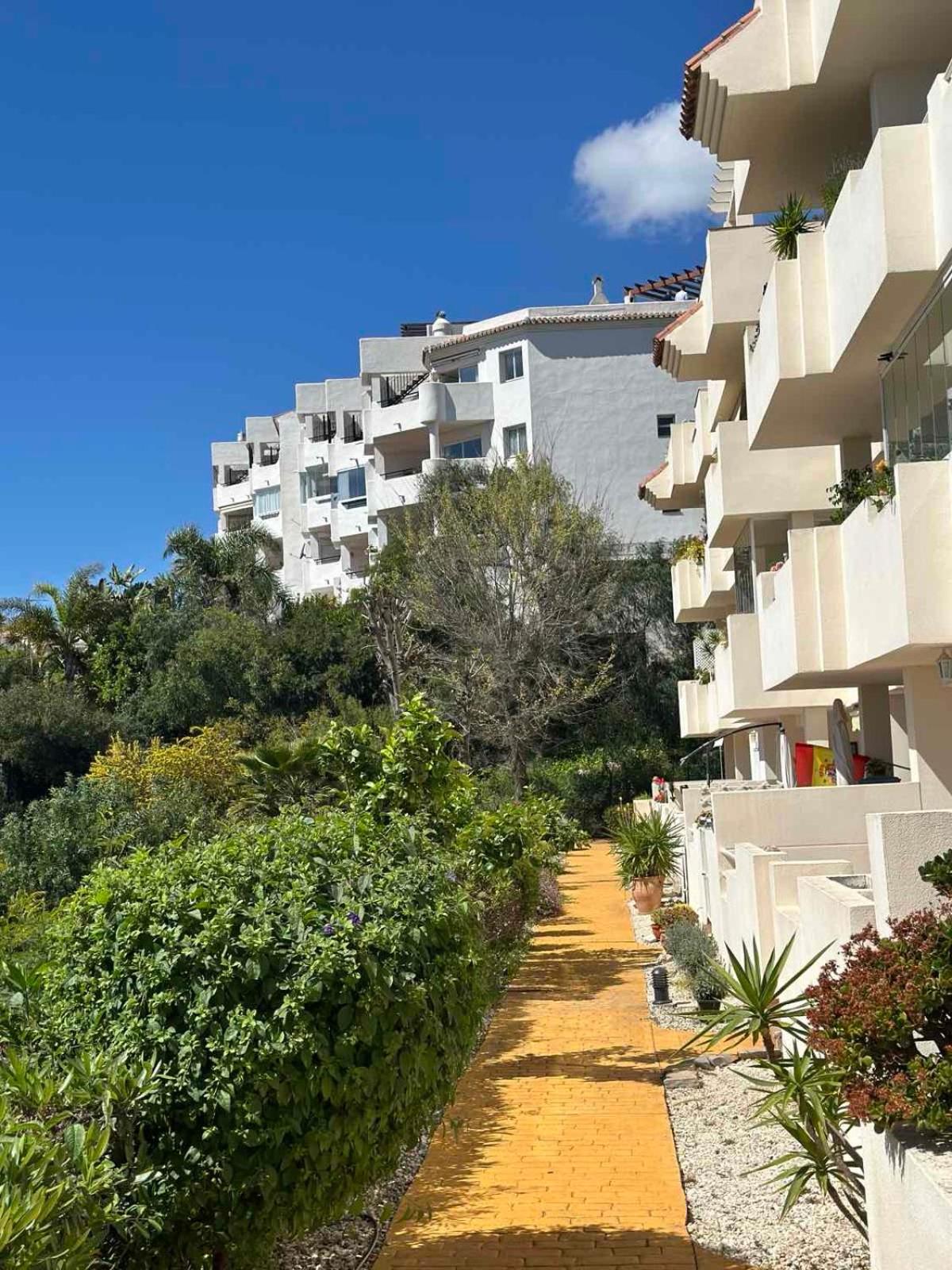 Bellavista Hills apartments in Calahonda,Málaga