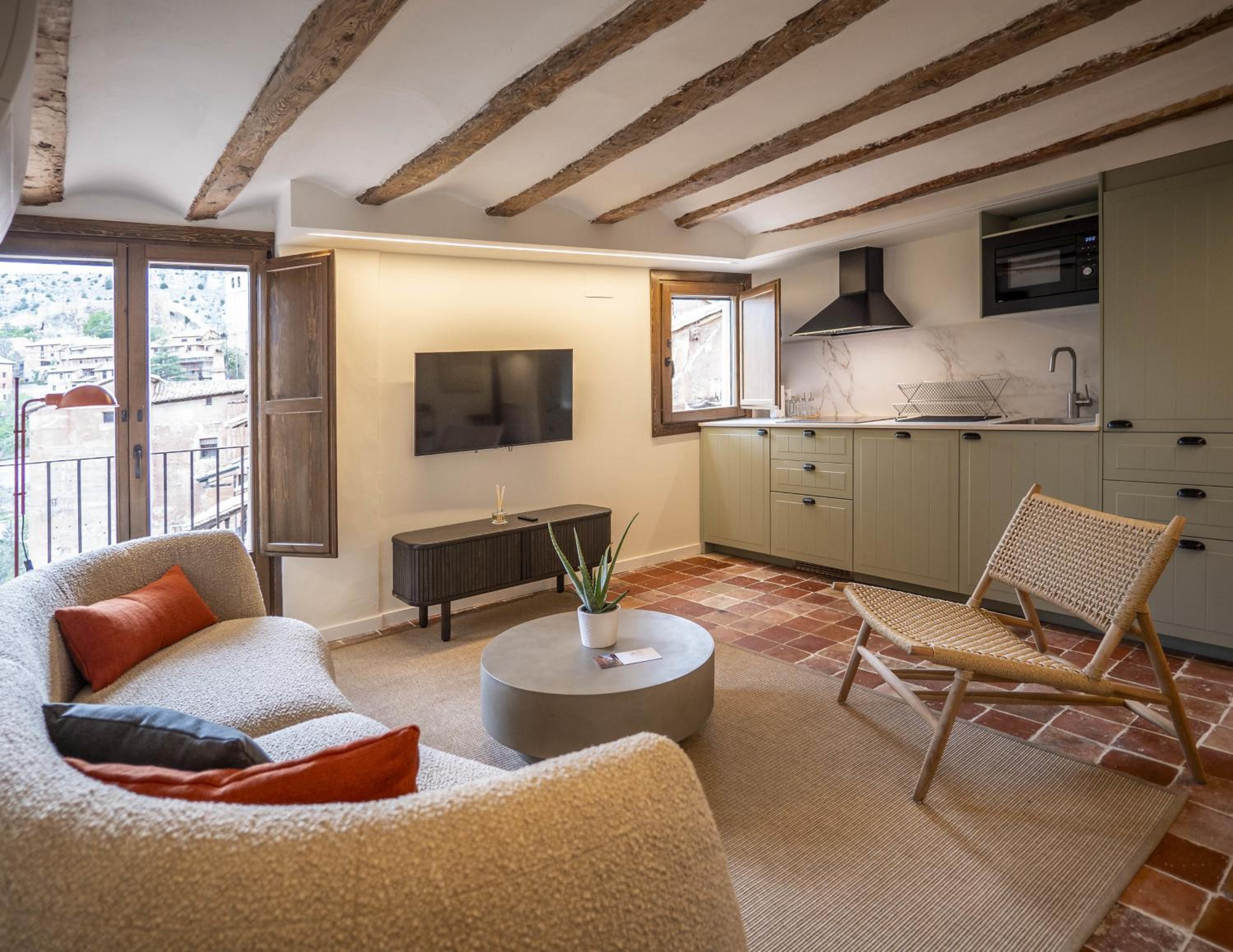 LA CASA AMARILLA APARTAMENTO ALBARRACIN