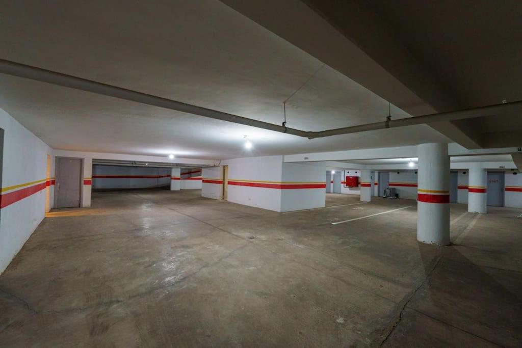 Duplex Somptueux avec Piscine en Plein Centre ville view 4