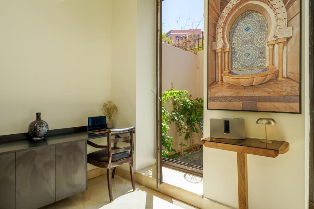 Duplex Somptueux avec Piscine en Plein Centre ville view 5