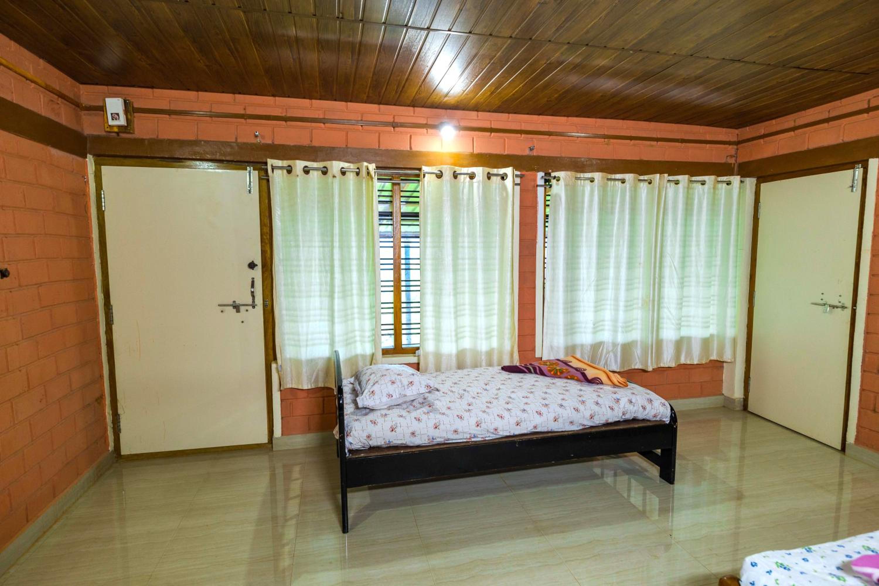 Suryodaya Cottage, Motigudda view 4