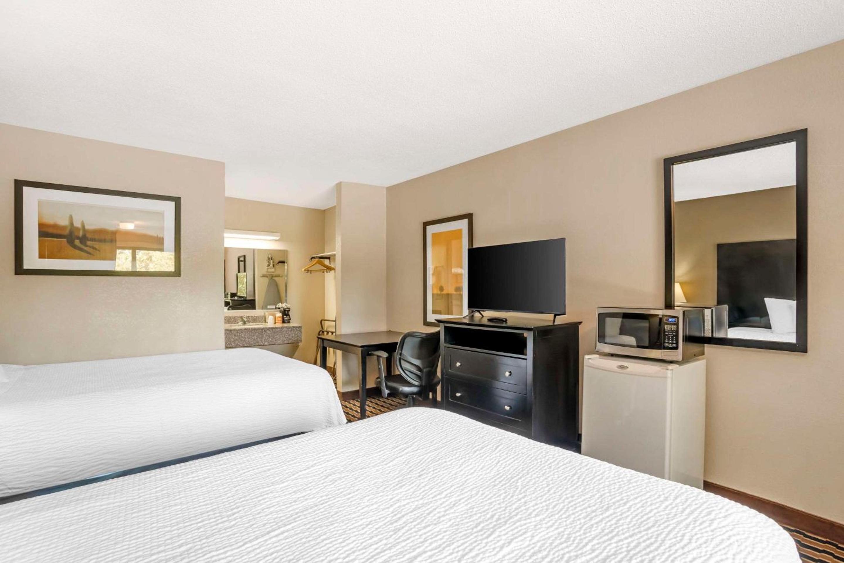 Quality Inn near Speedway