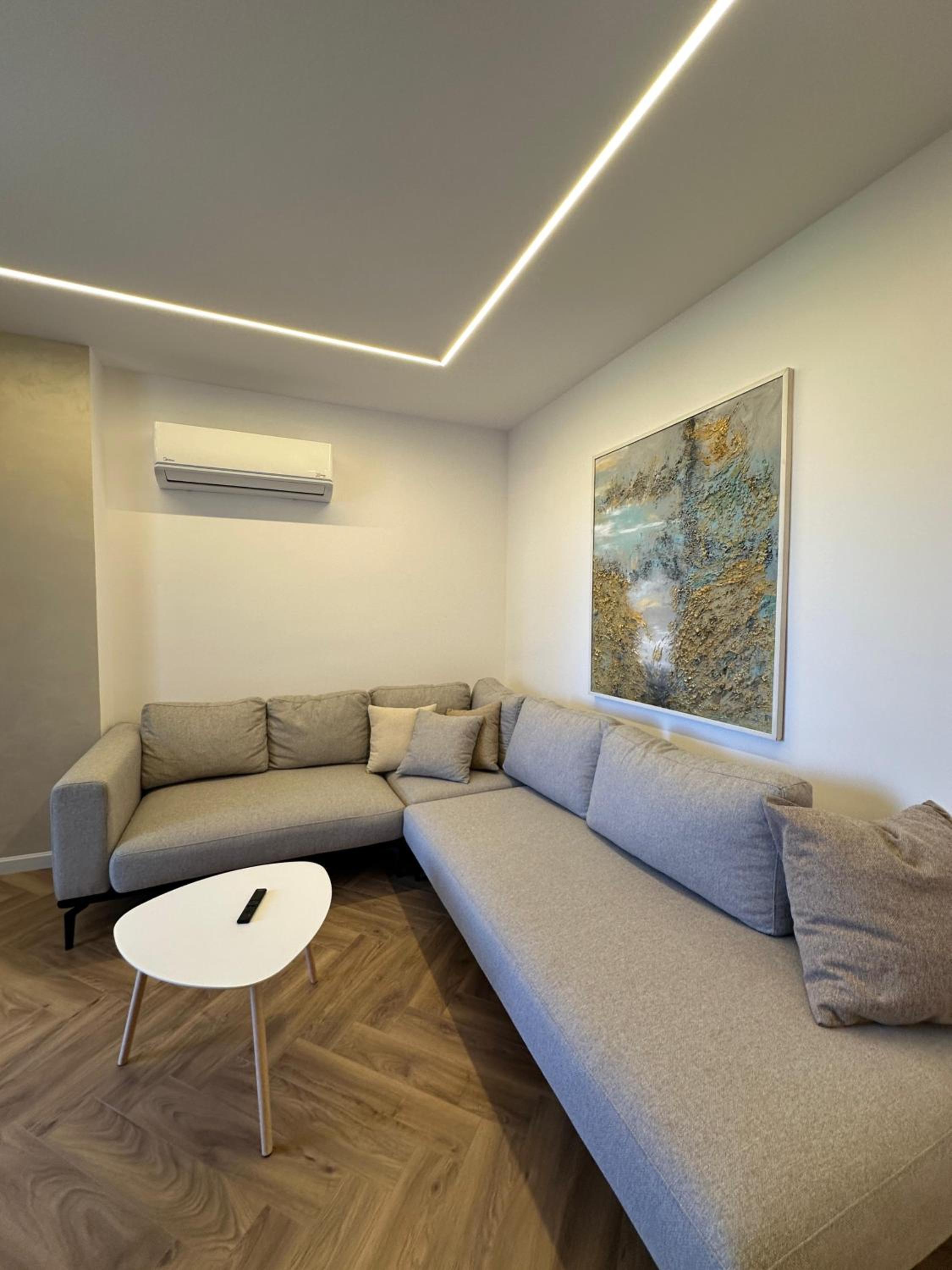 Golden Shore Apartament