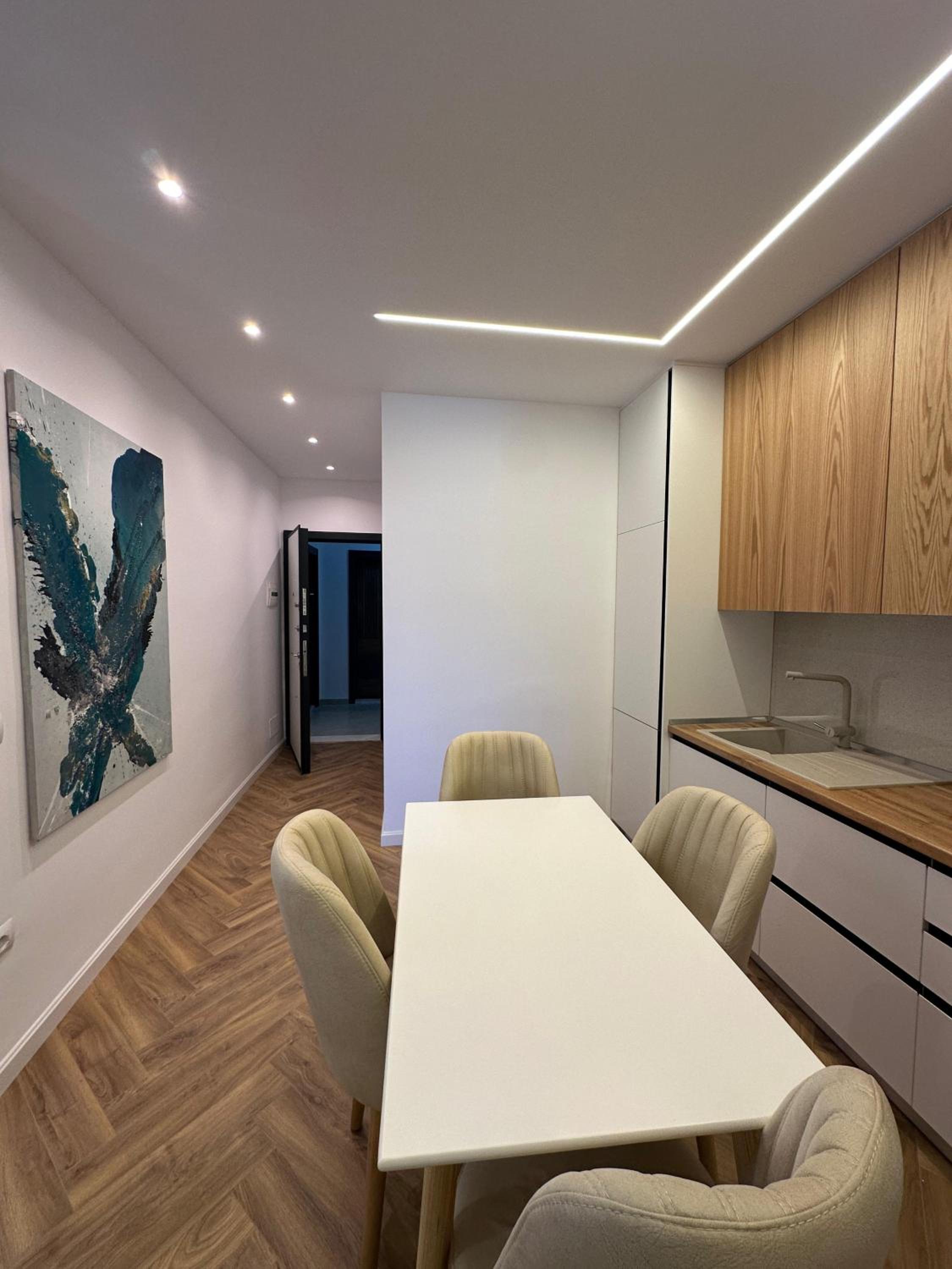 Golden Shore Apartament