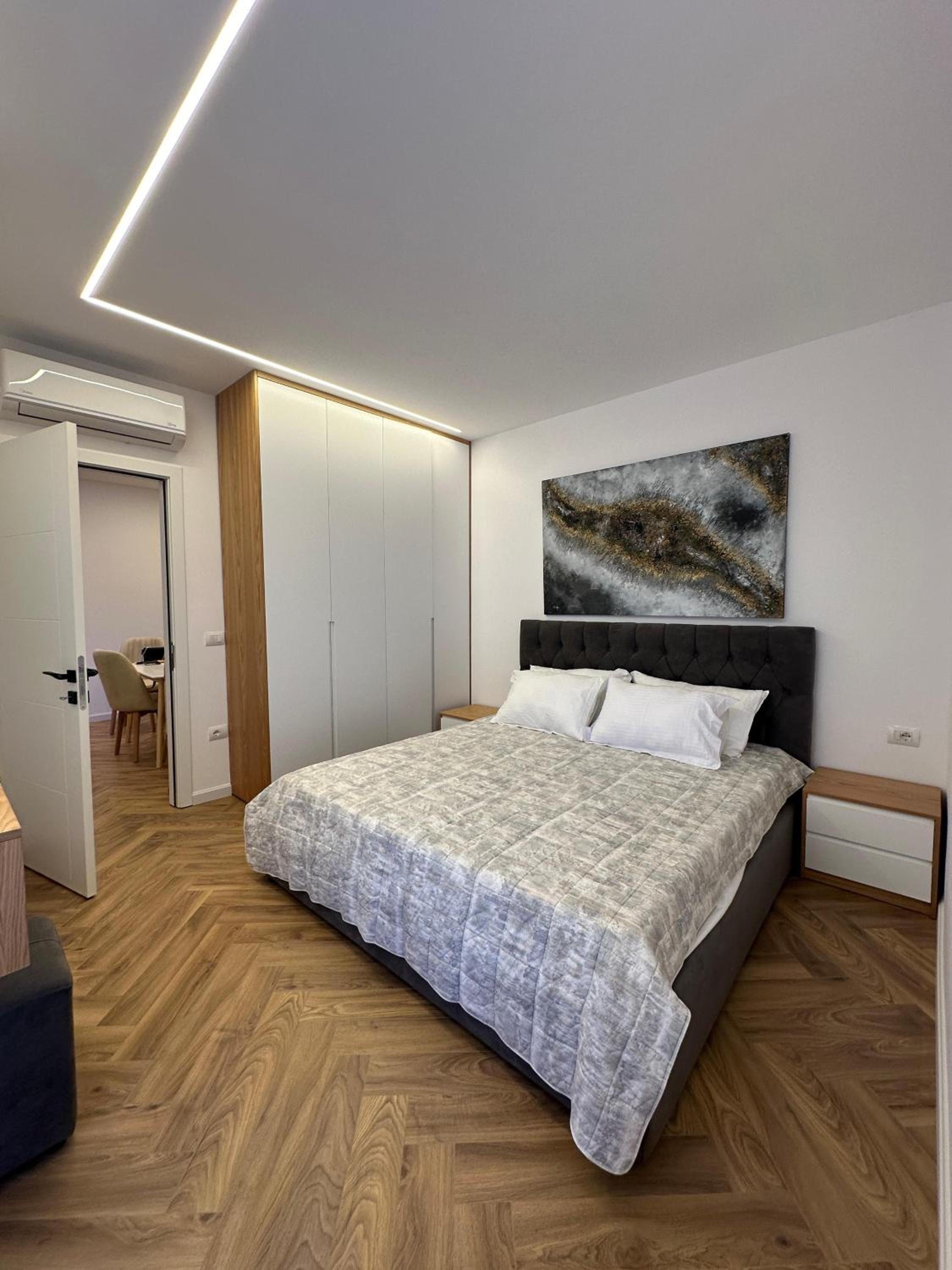 Golden Shore Apartament